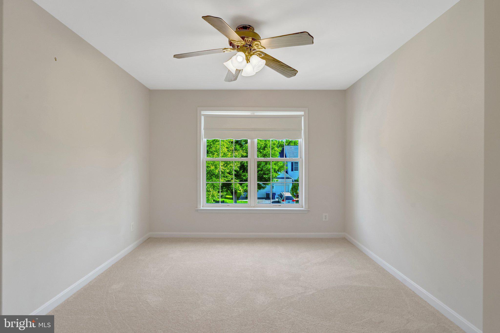 THE RIDINGS AT BLUE SPRING - Residential