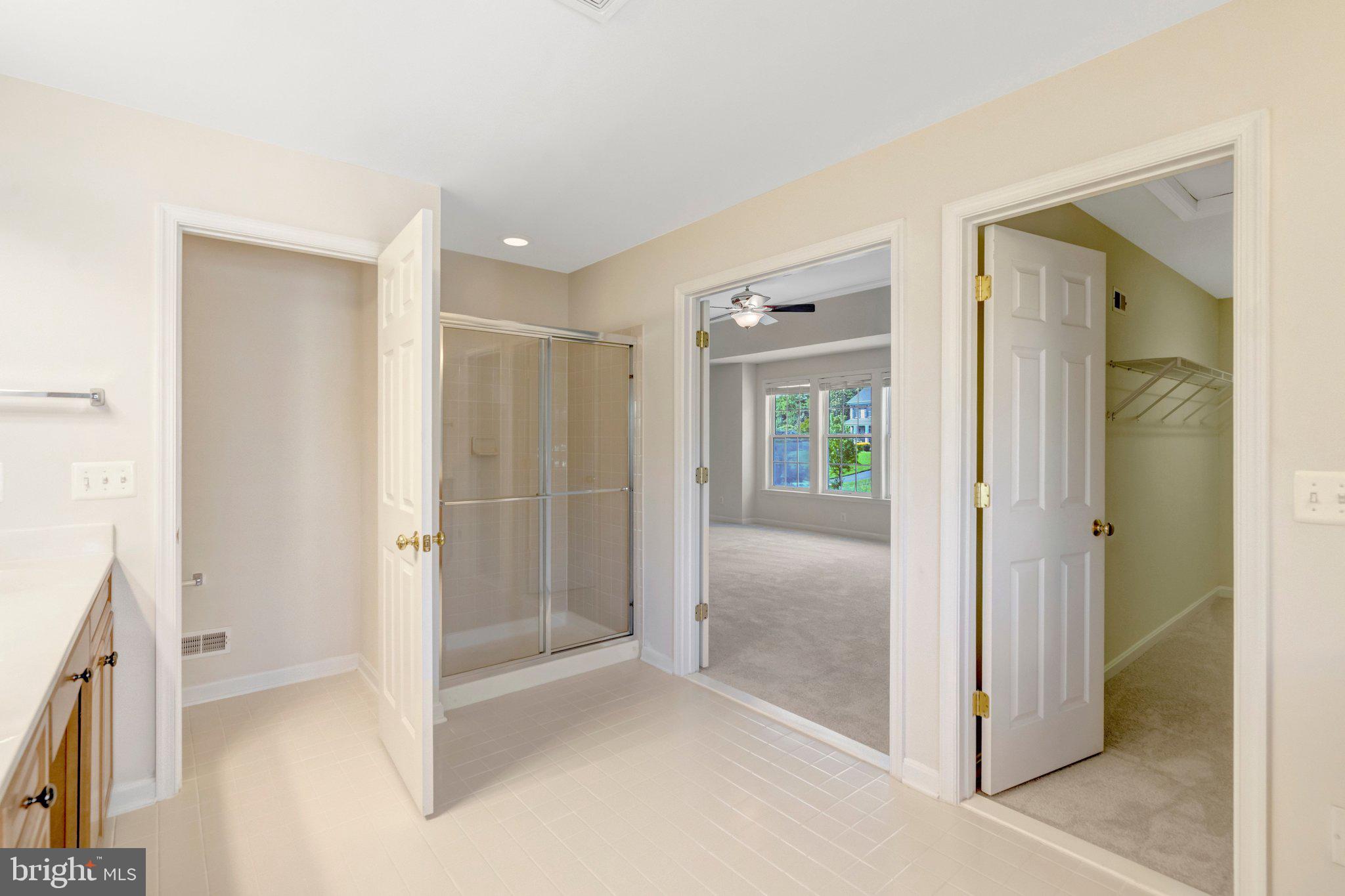 THE RIDINGS AT BLUE SPRING - Residential