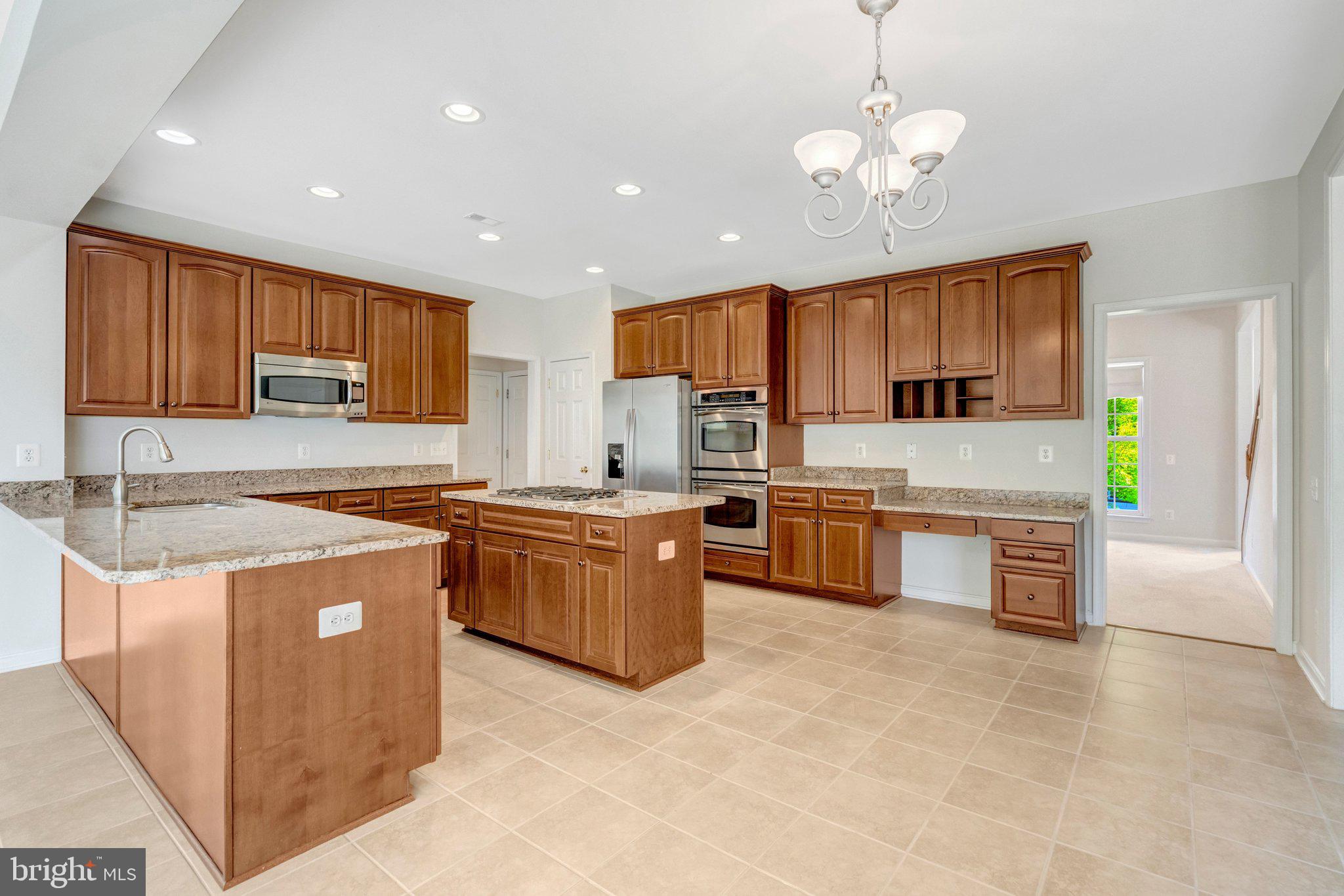 THE RIDINGS AT BLUE SPRING - Residential