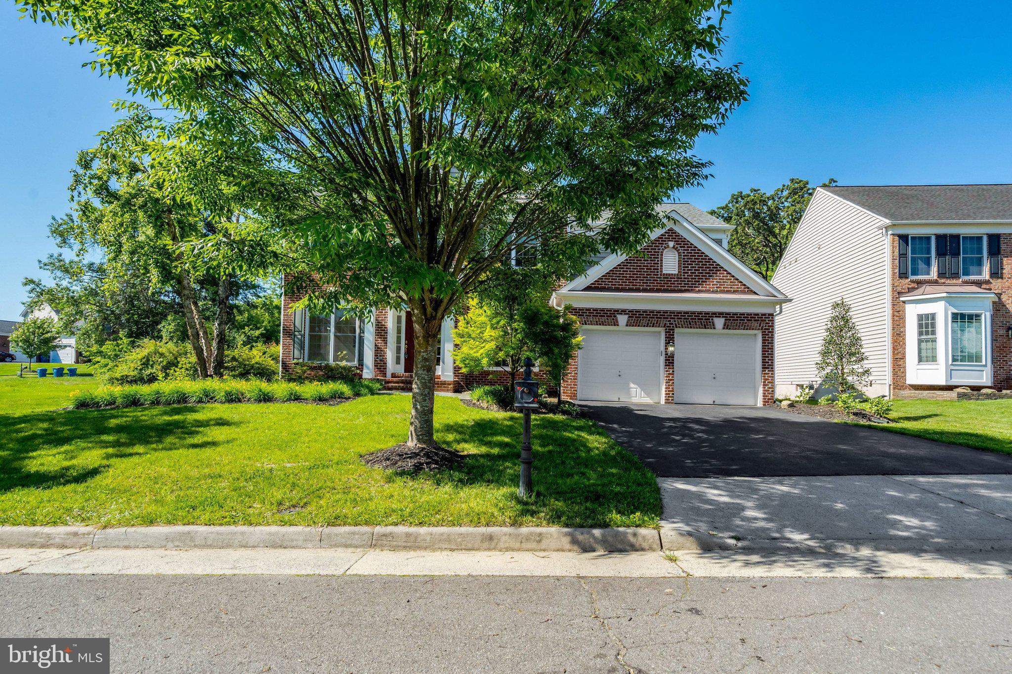 THE RIDINGS AT BLUE SPRING - Residential