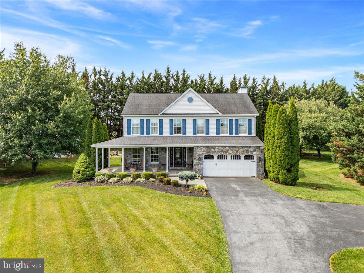 WEST OAK FIELDS - Residential