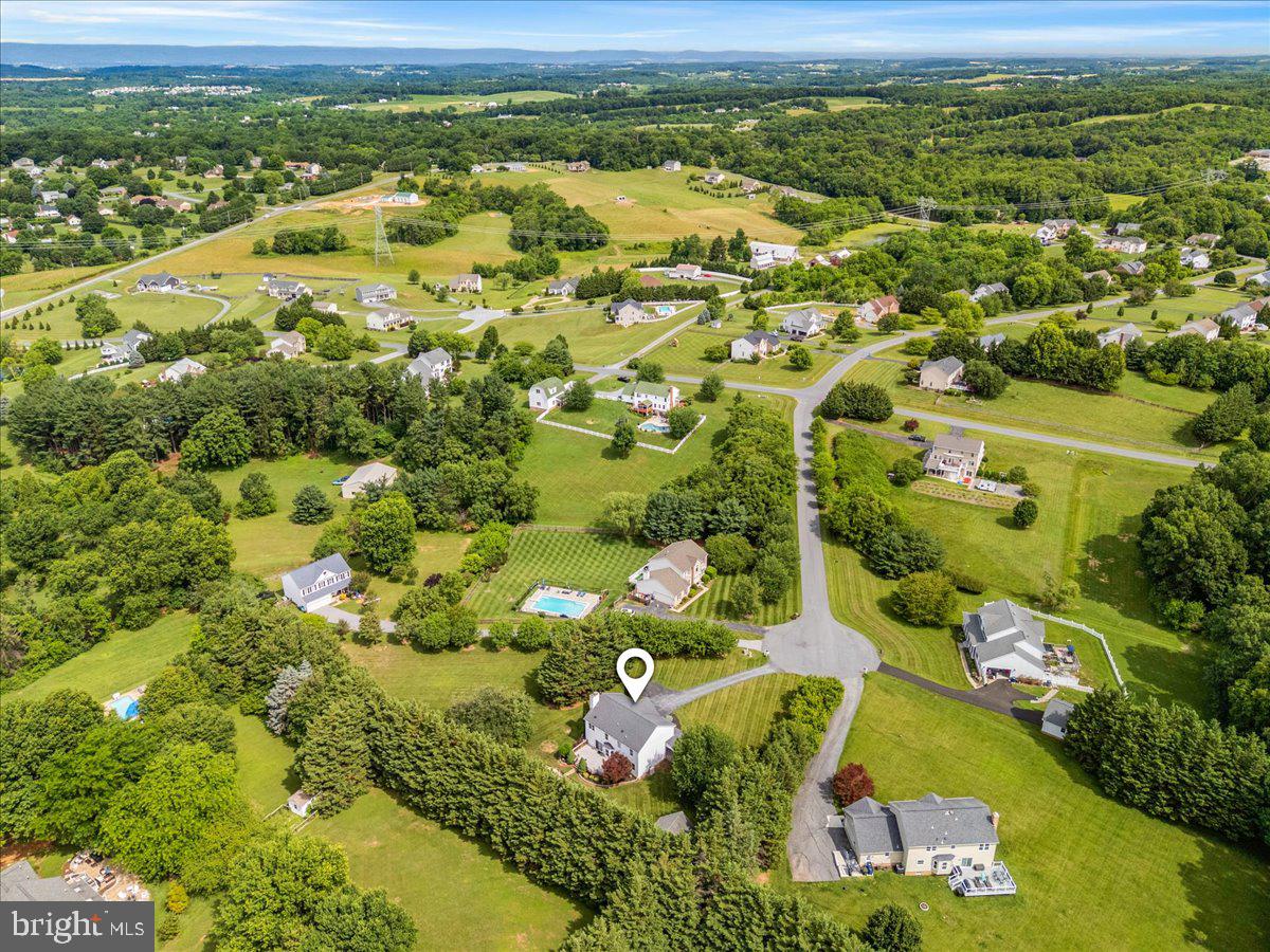 WEST OAK FIELDS - Residential