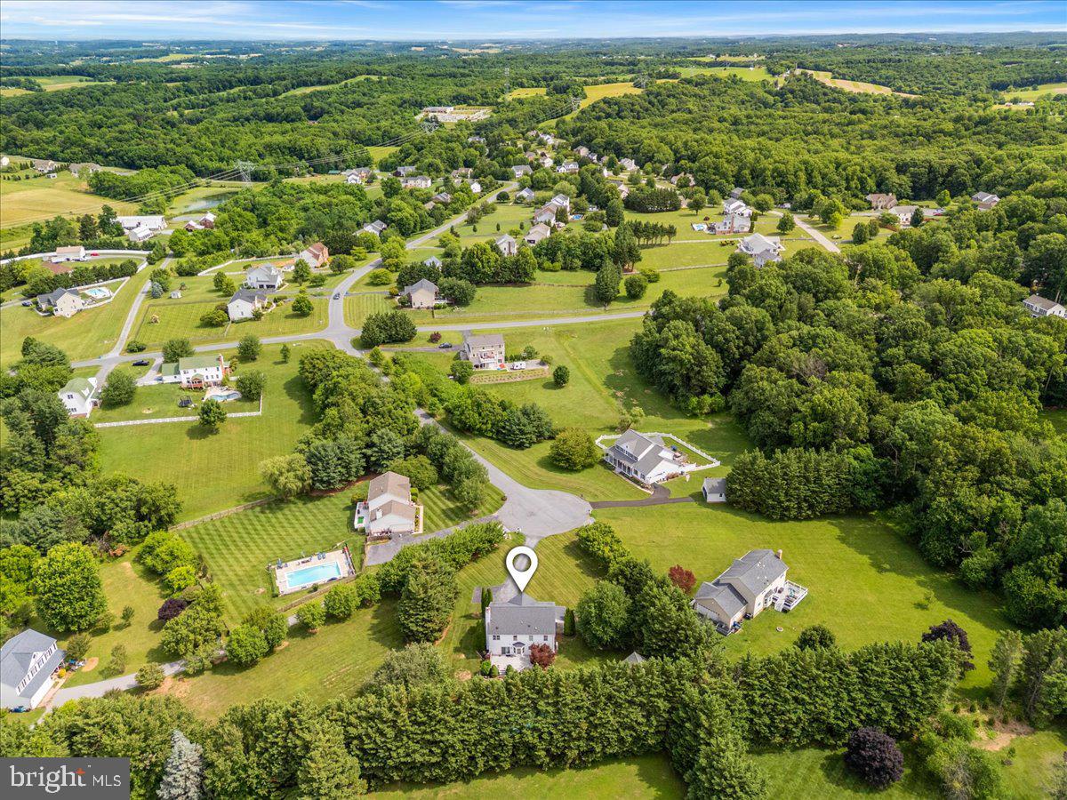 WEST OAK FIELDS - Residential