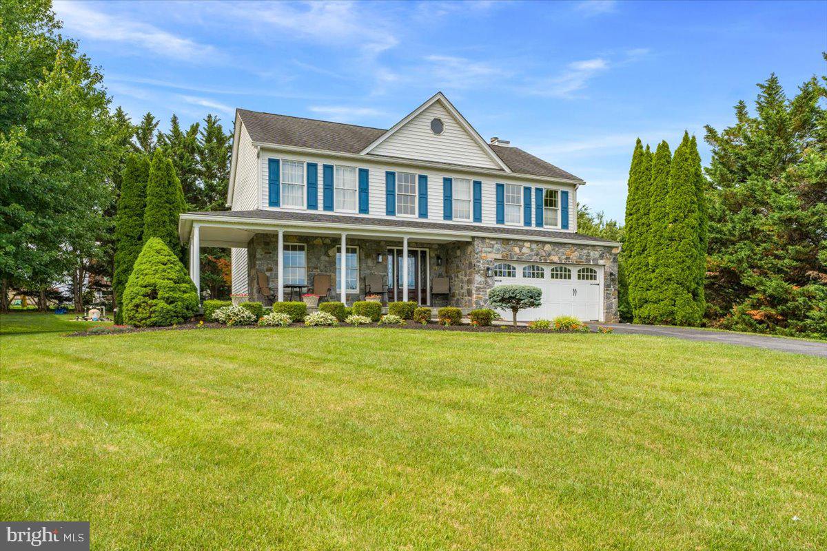 WEST OAK FIELDS - Residential