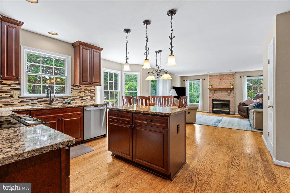 WEST OAK FIELDS - Residential