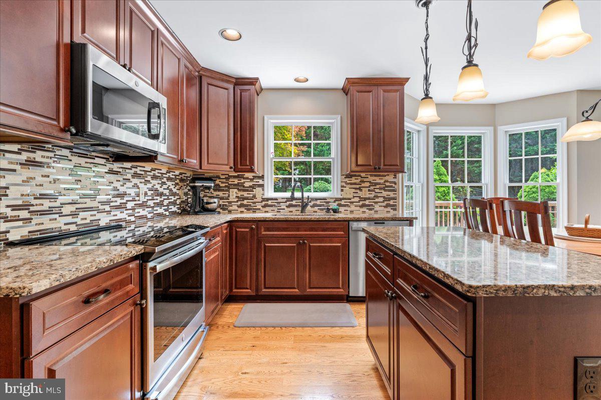 WEST OAK FIELDS - Residential