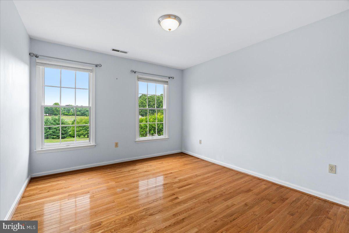 WEST OAK FIELDS - Residential