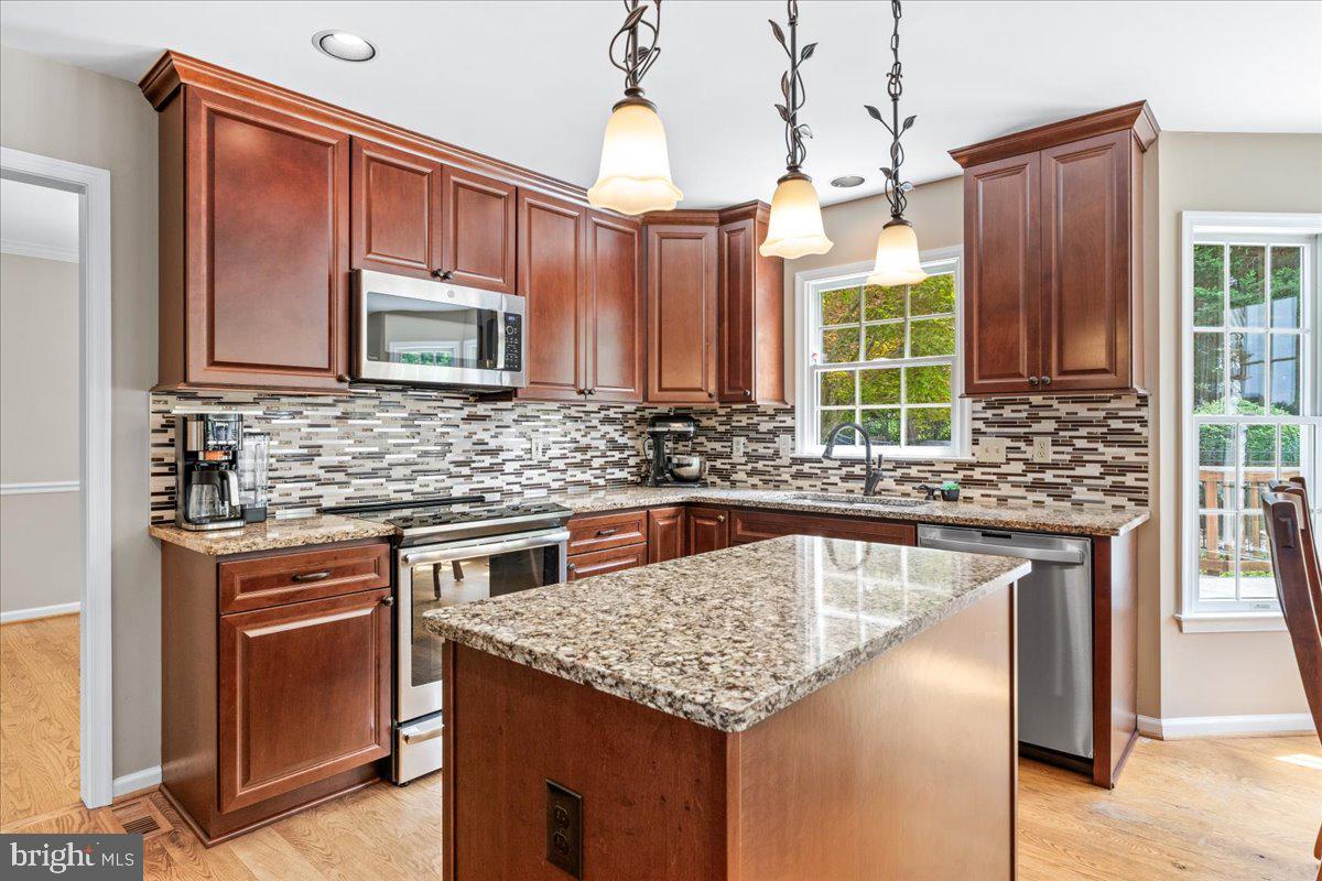 WEST OAK FIELDS - Residential