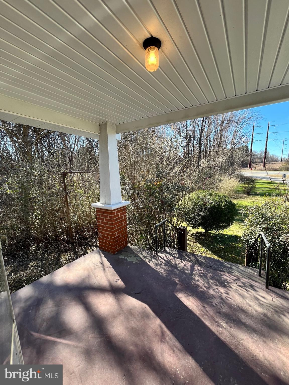 NO HOA !!! - Residential