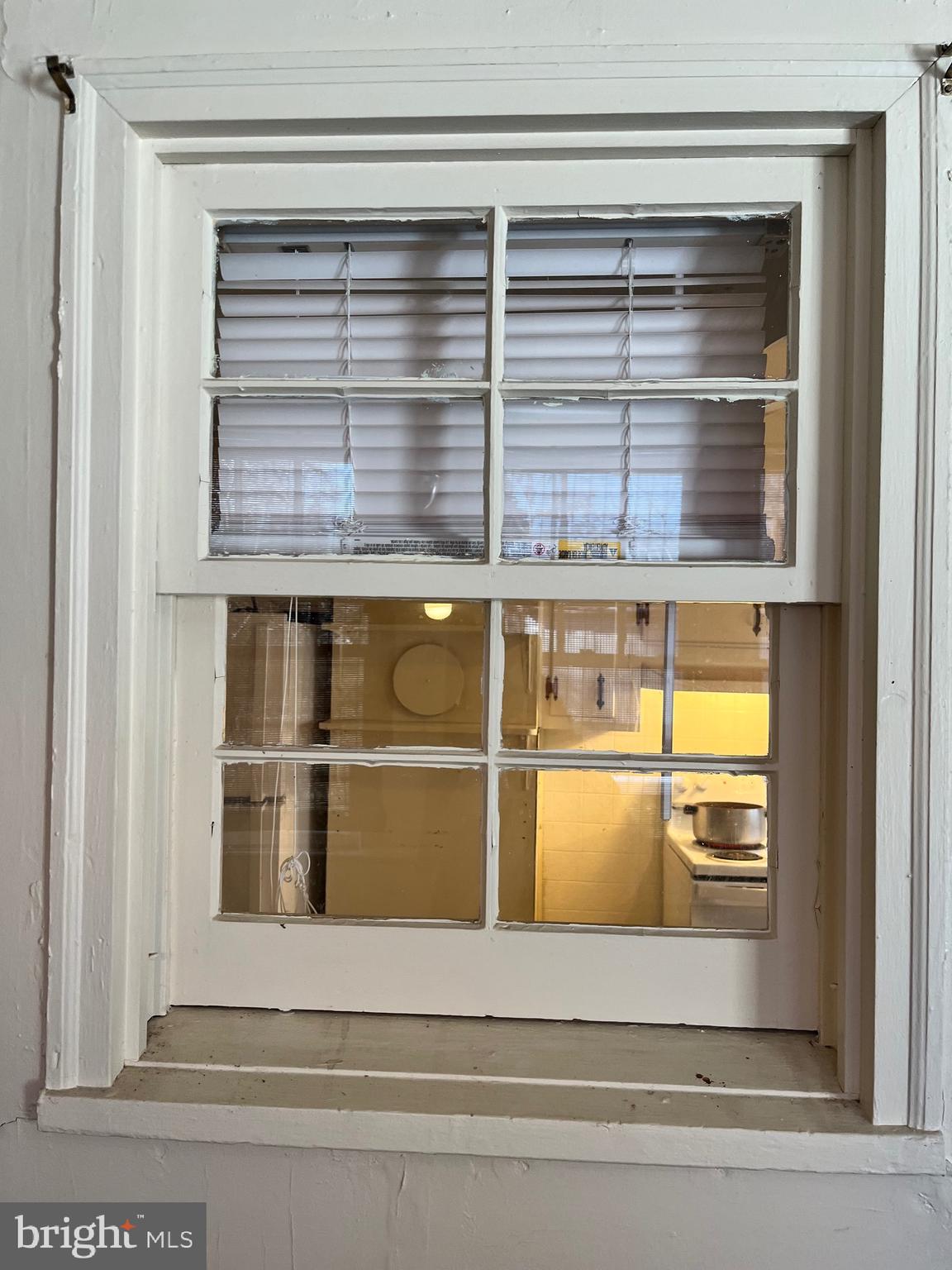 NO HOA !!! - Residential