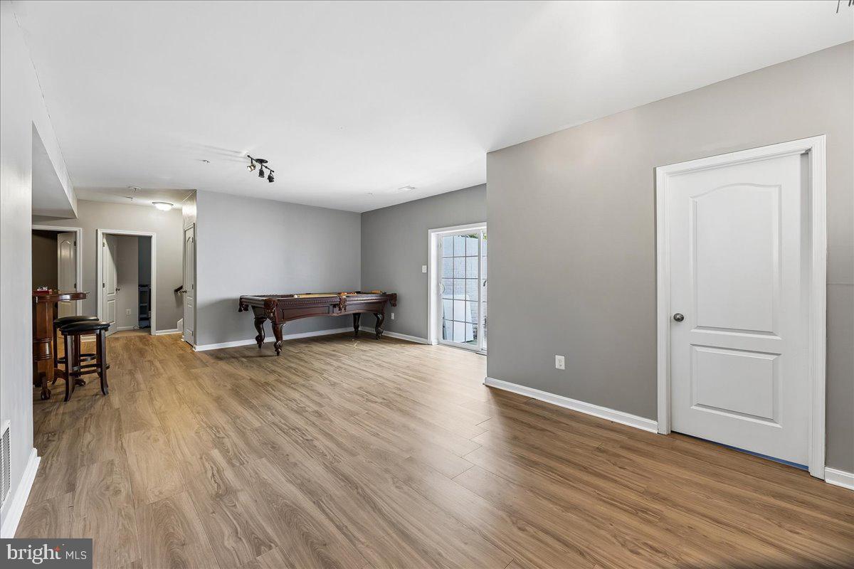 RIVERGATE ESTATES - Residential