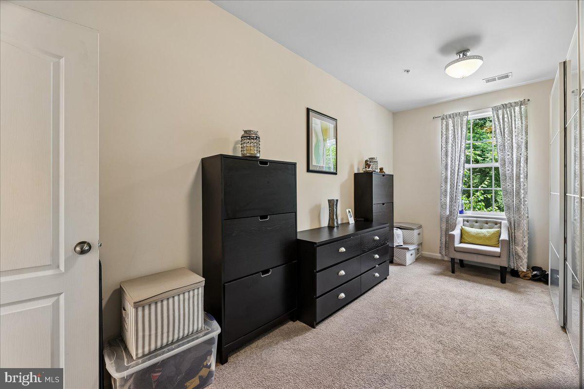 RIVERGATE ESTATES - Residential