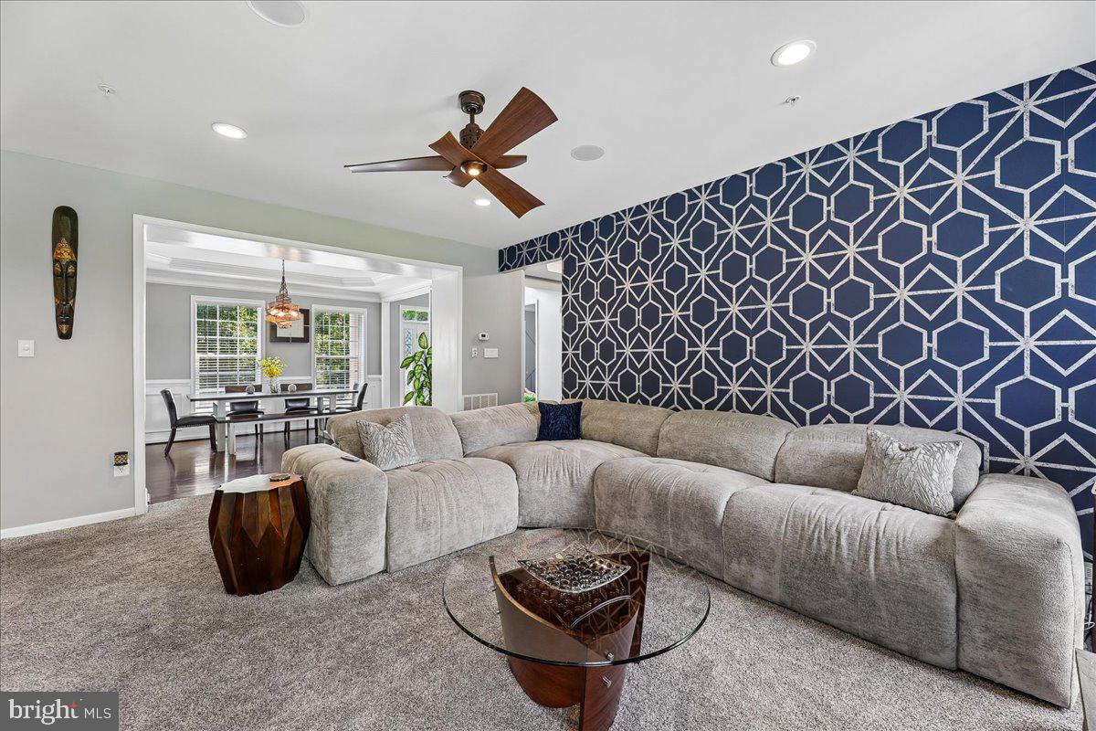 RIVERGATE ESTATES - Residential