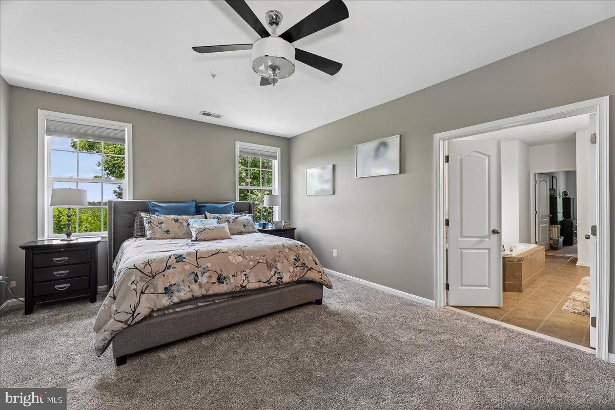 RIVERGATE ESTATES - Residential