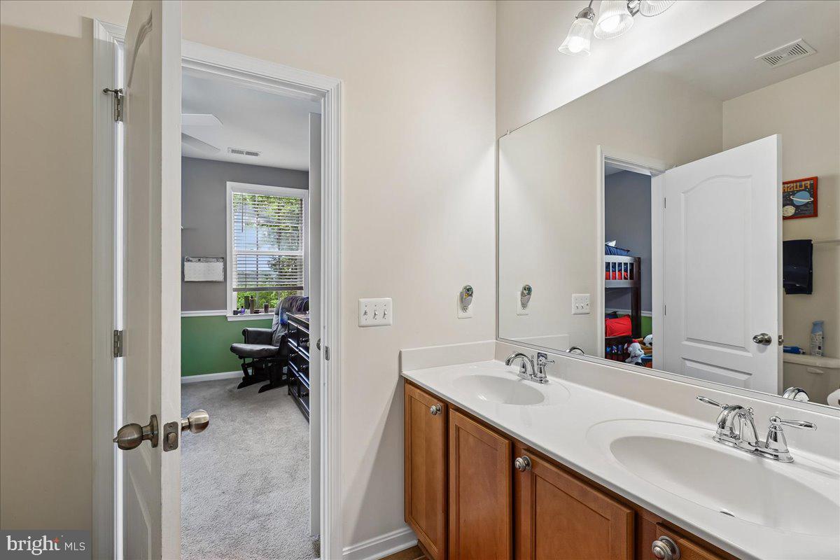 RIVERGATE ESTATES - Residential