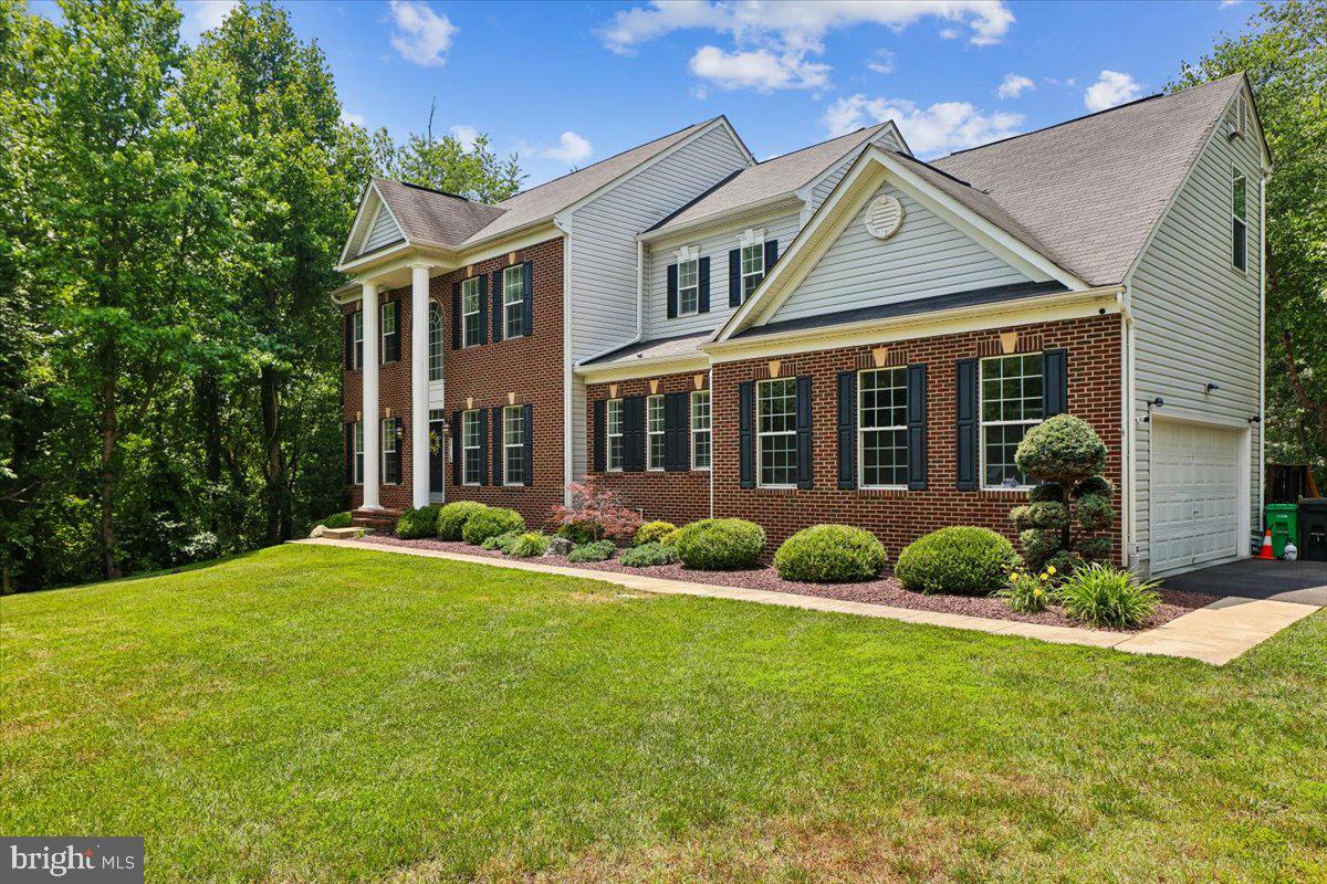 RIVERGATE ESTATES - Residential