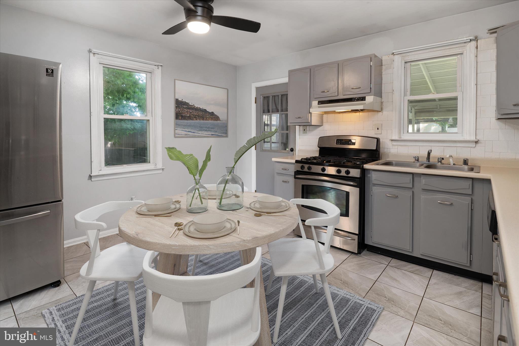 WOODLAWN HEIGHTS - Residential