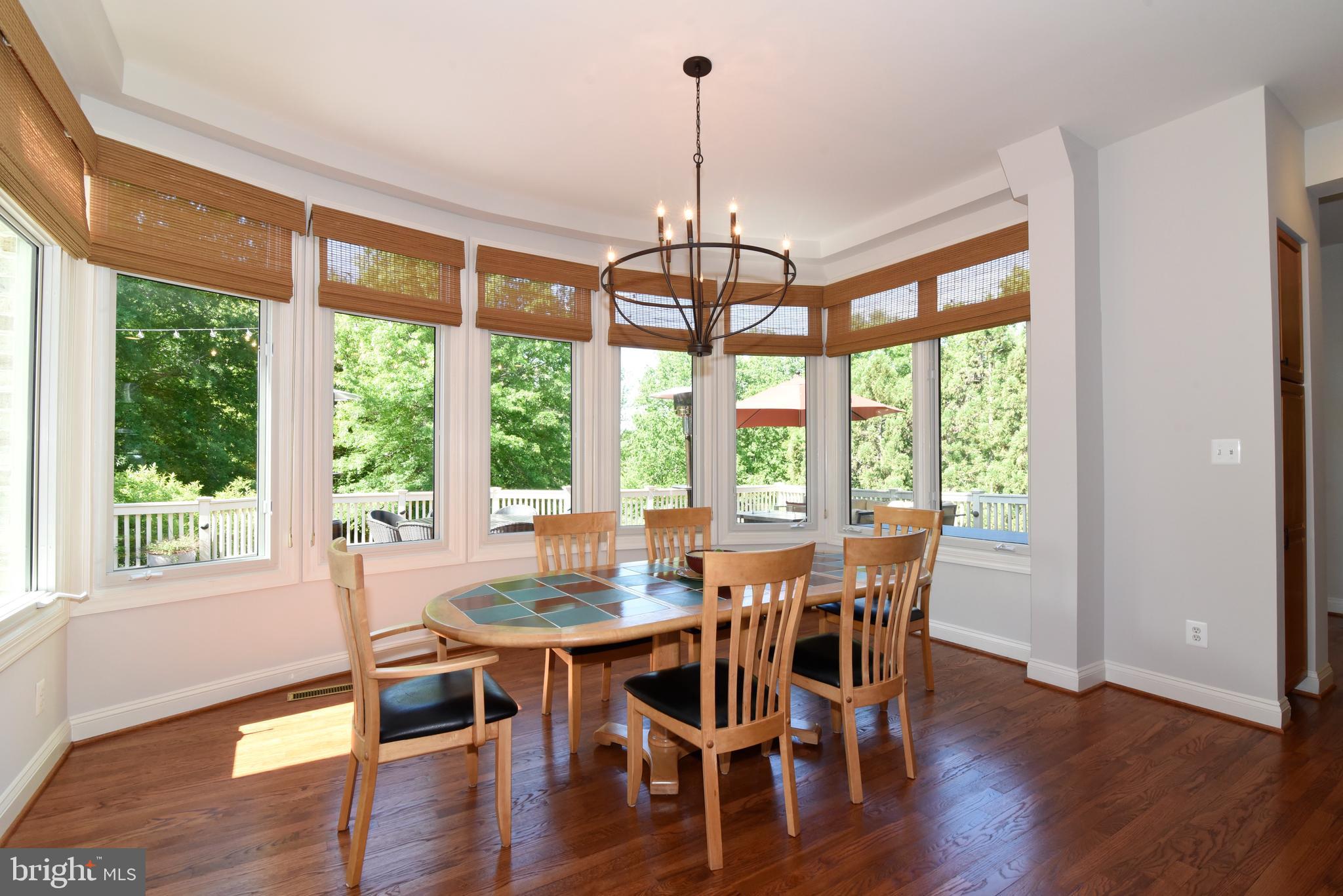 TIMBERLAKE ESTATES - Residential