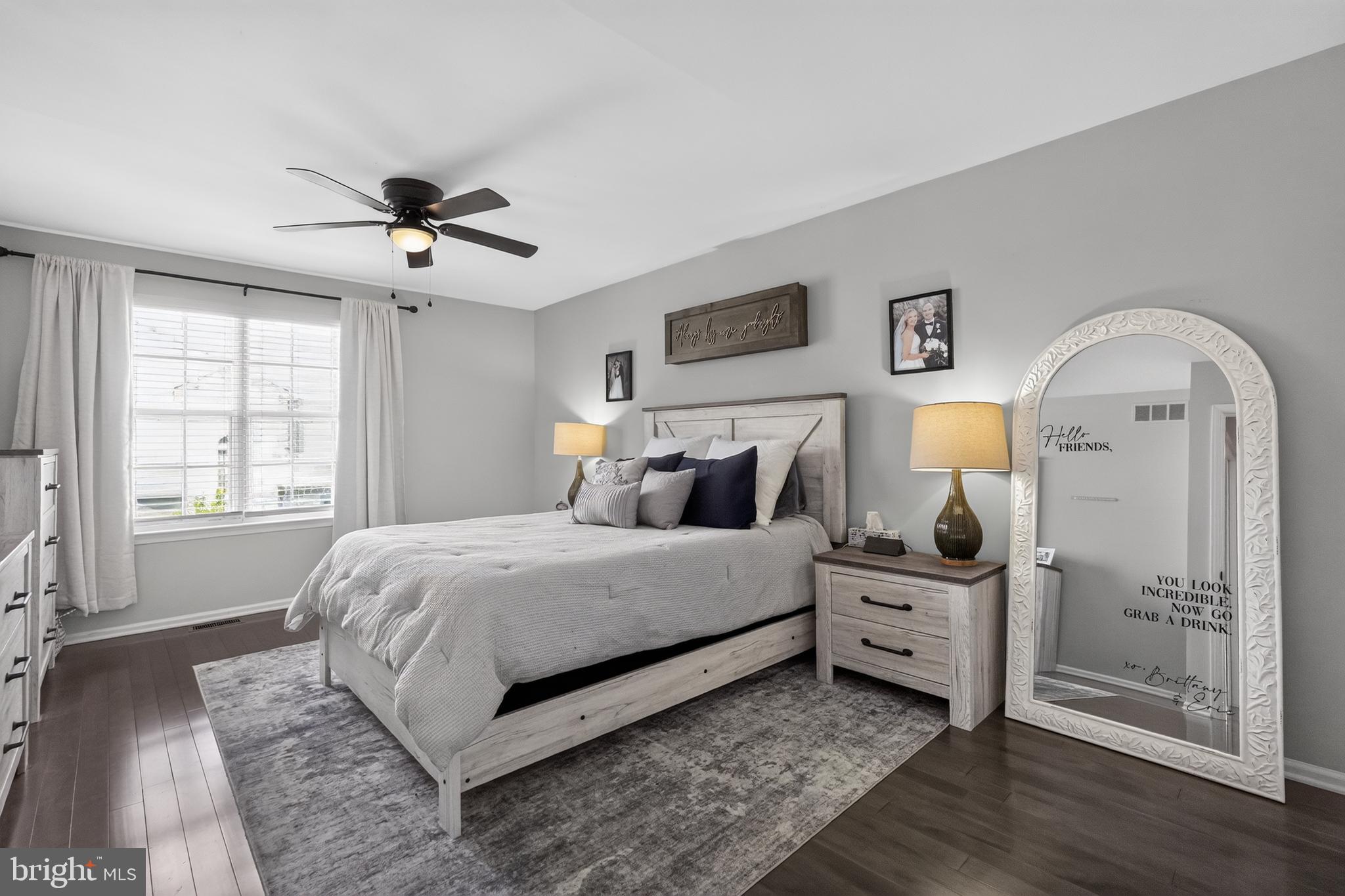 SAW MILL VALLEY - Residential