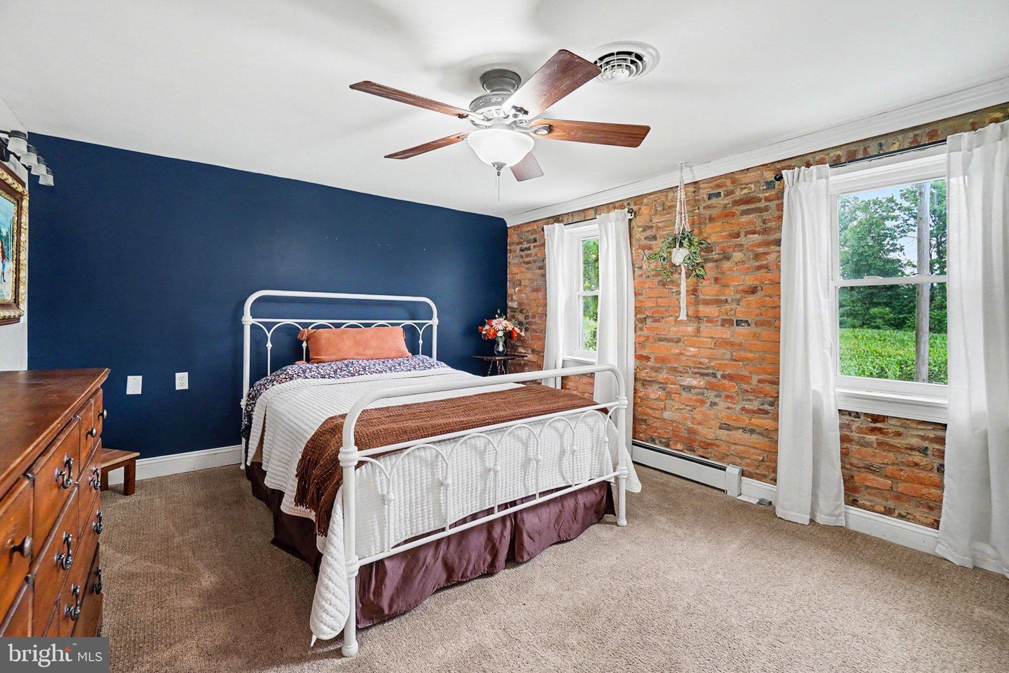 CHAMBERSBURG - Residential