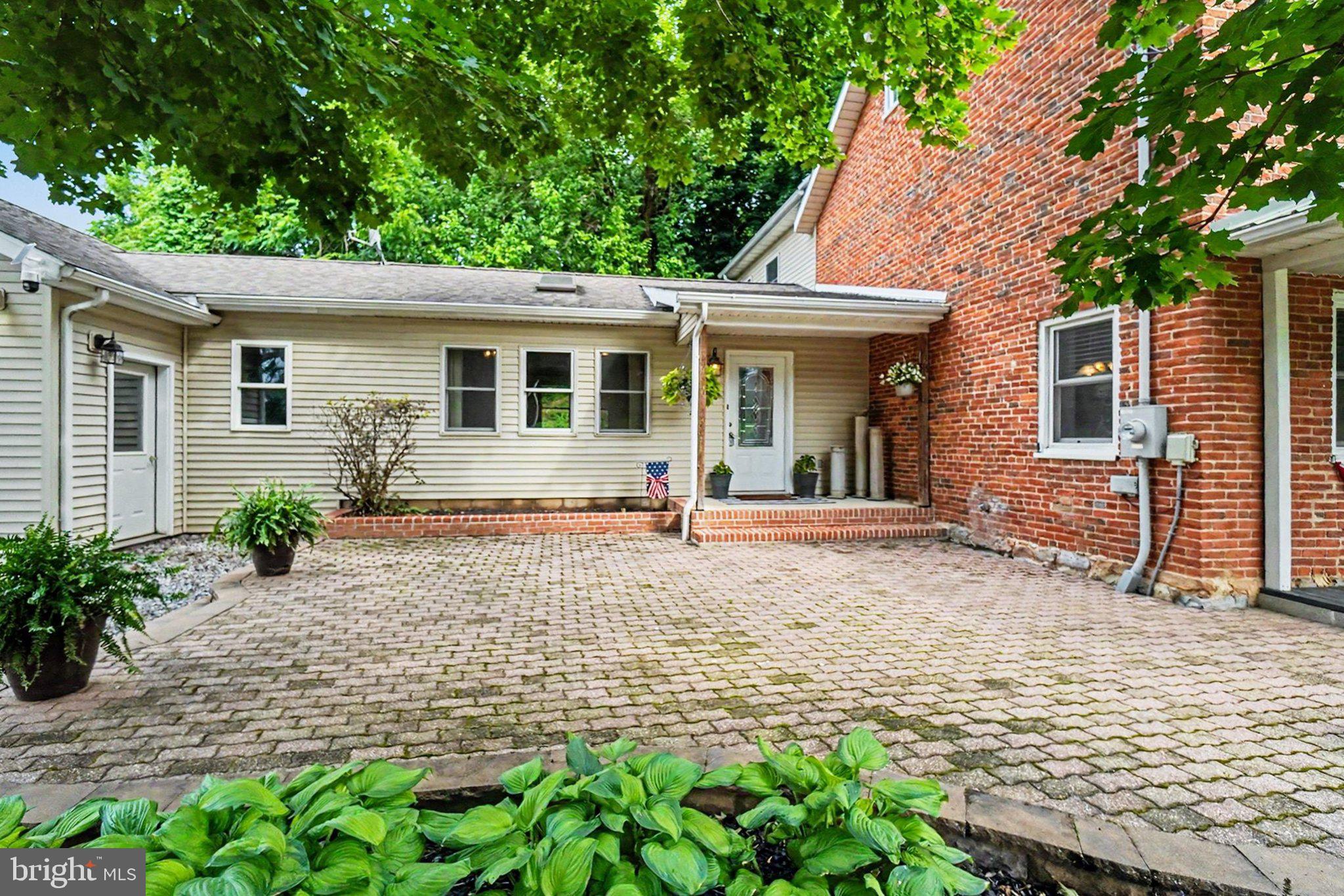 CHAMBERSBURG - Residential