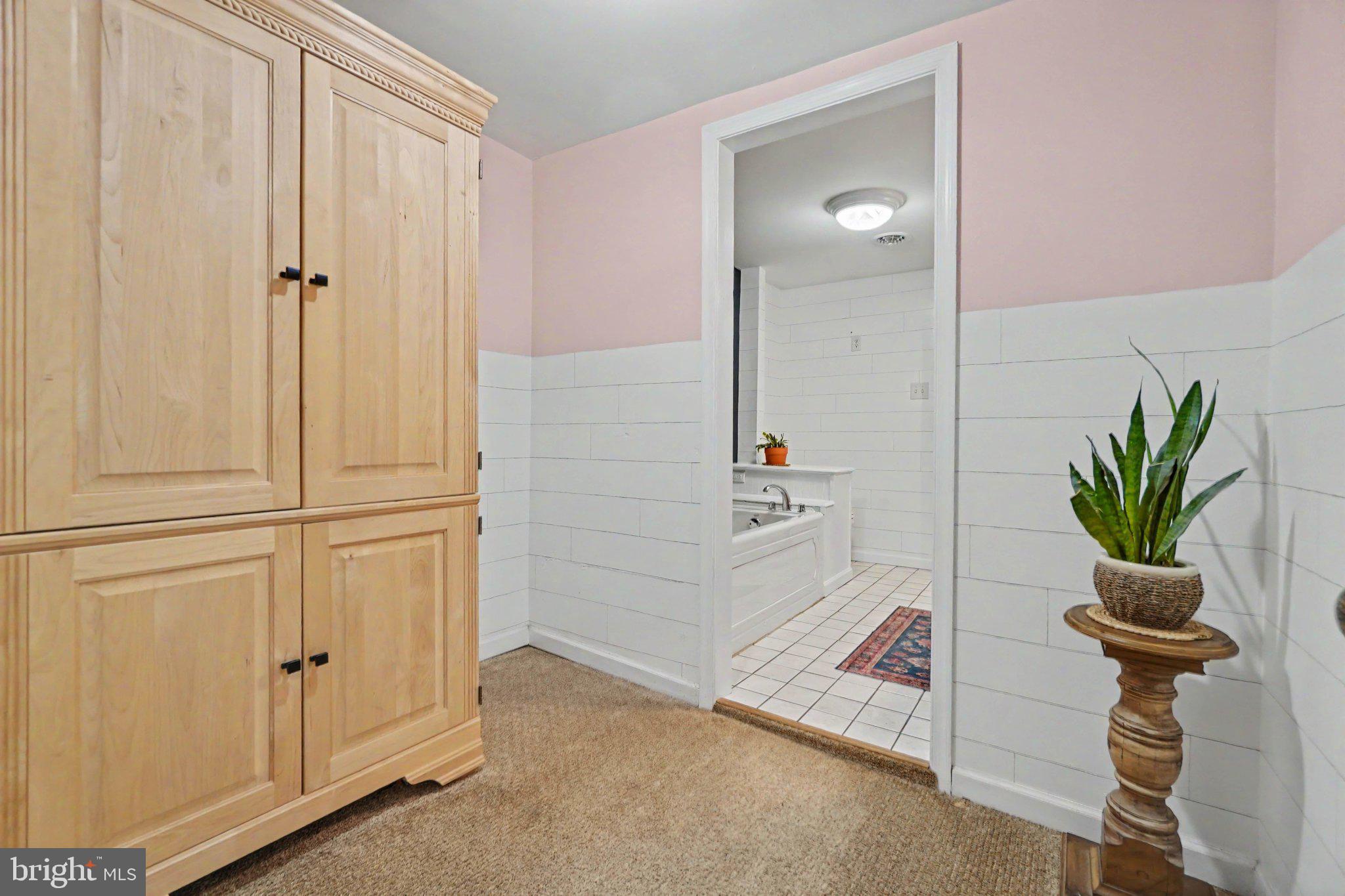 CHAMBERSBURG - Residential