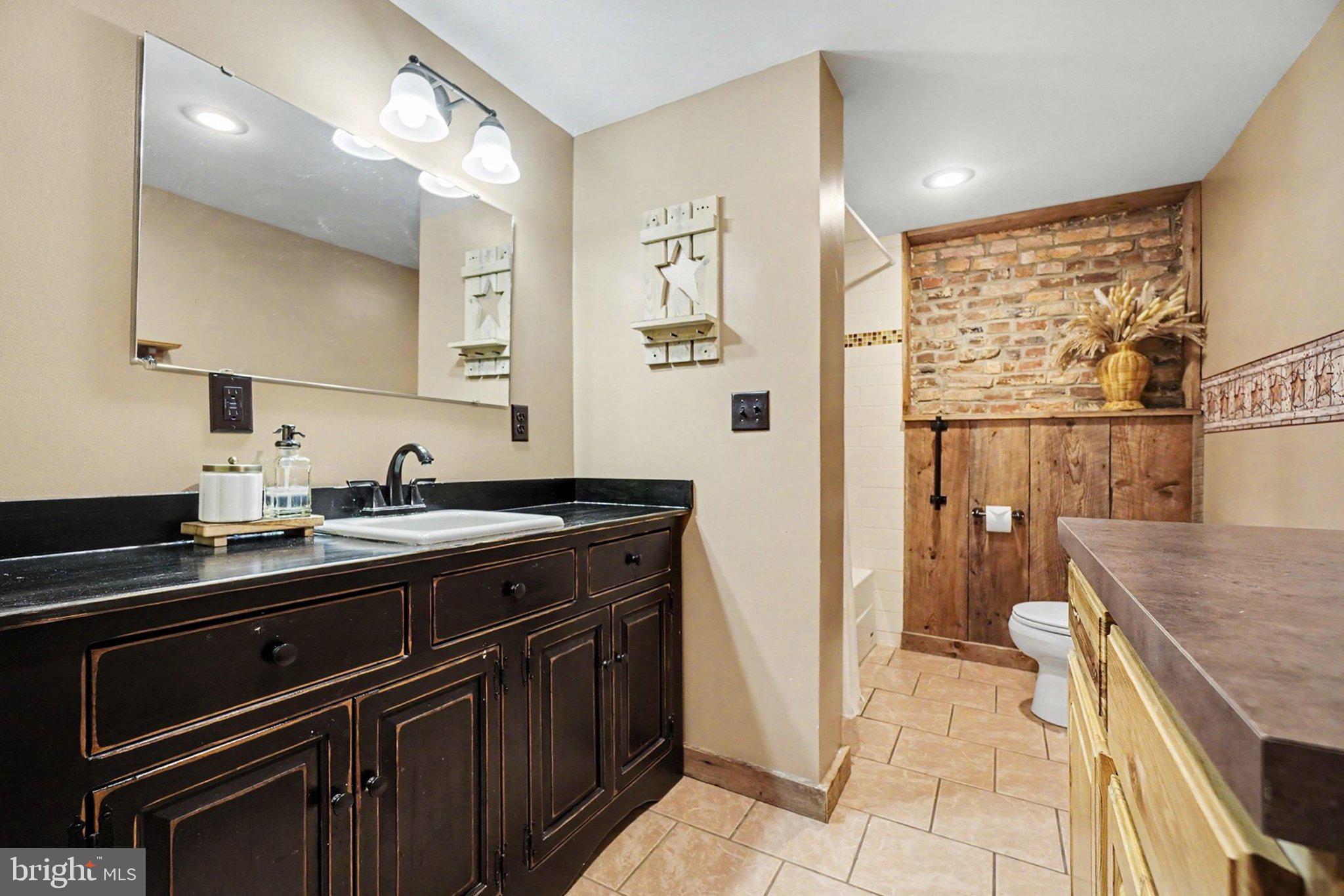 CHAMBERSBURG - Residential