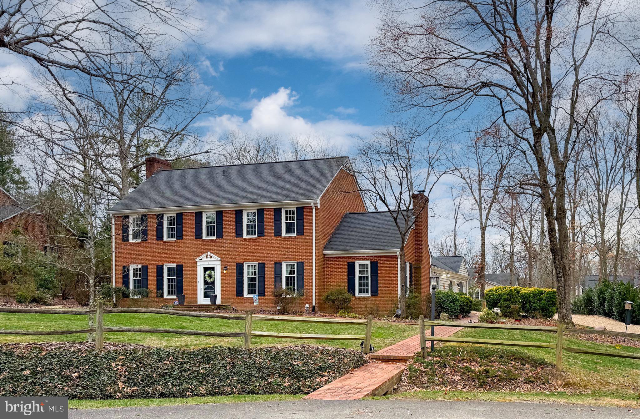 WOODLAWN - Residential