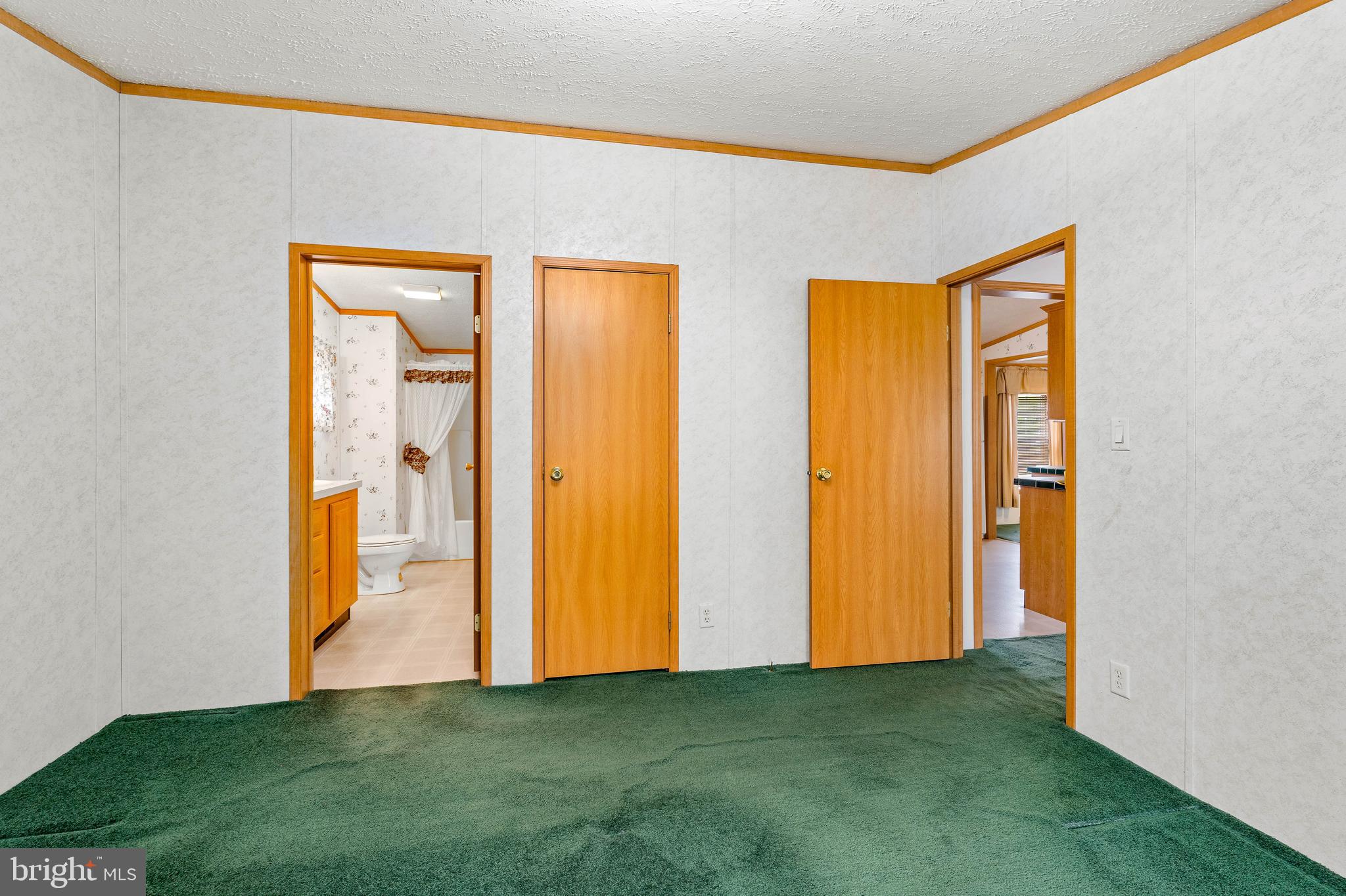 MAYBELLE MANOR - Residential