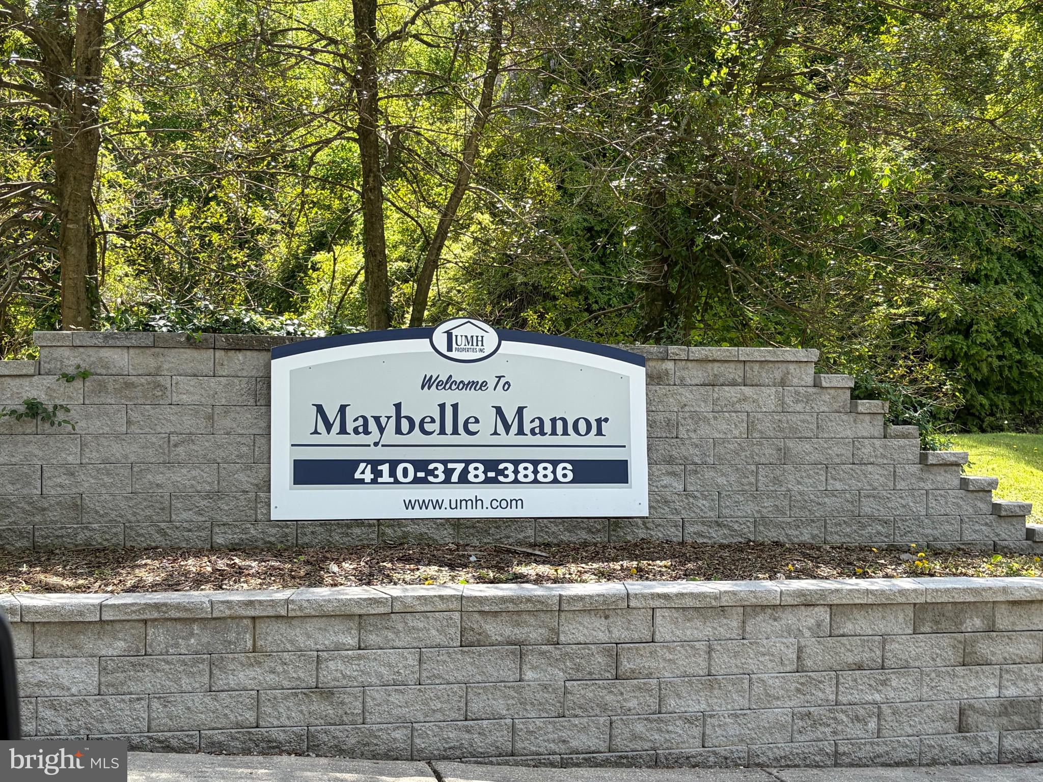 MAYBELLE MANOR - Residential