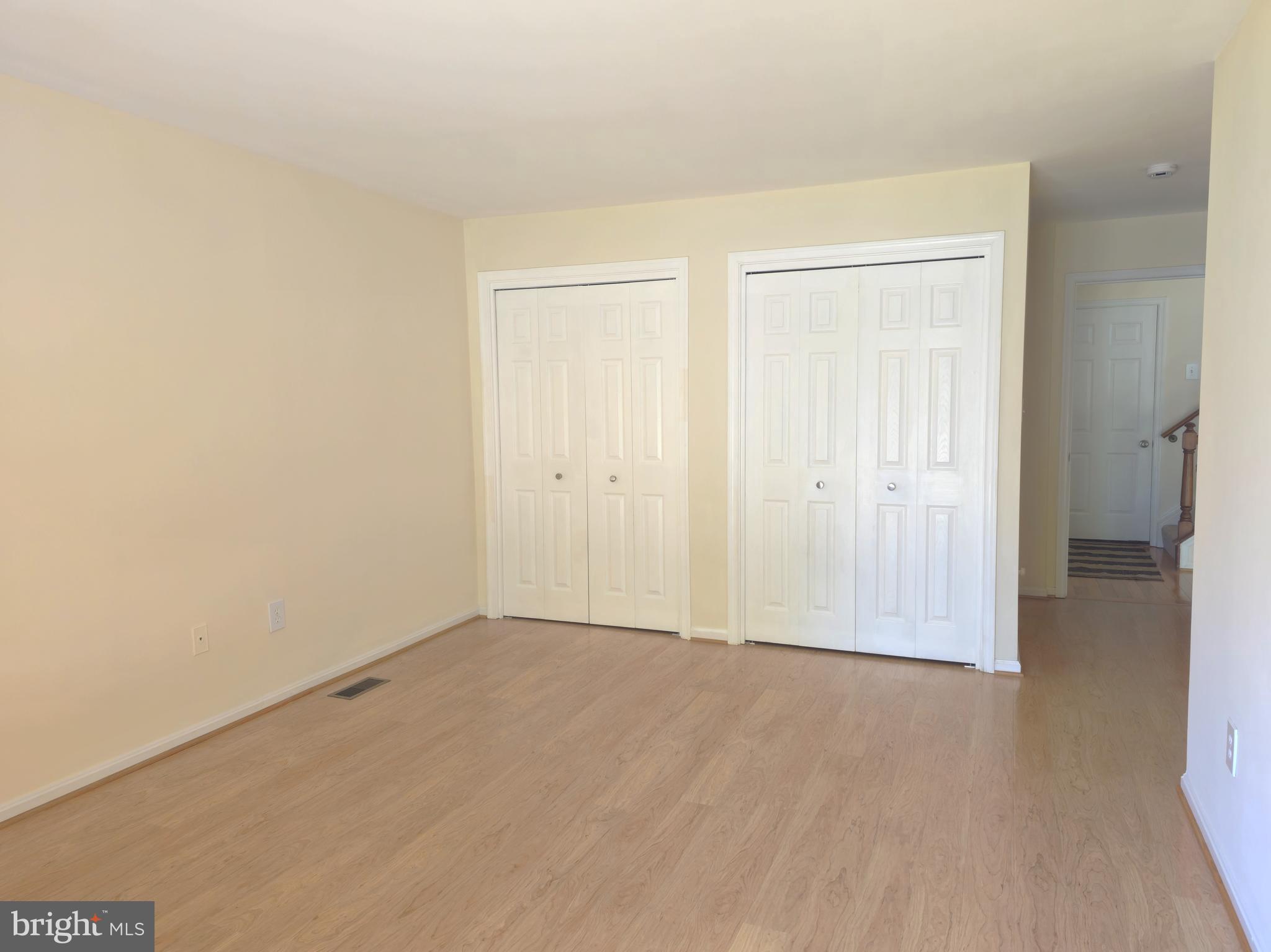 PINECREST - Residential