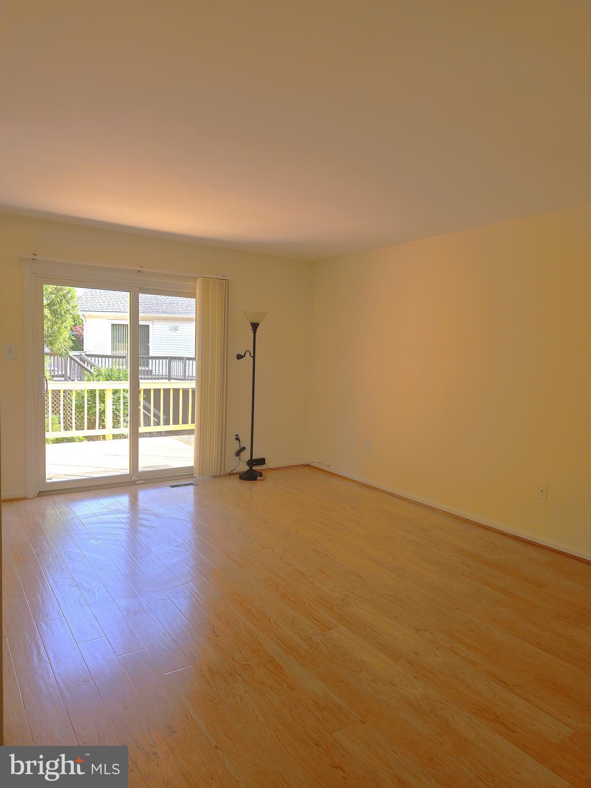 PINECREST - Residential