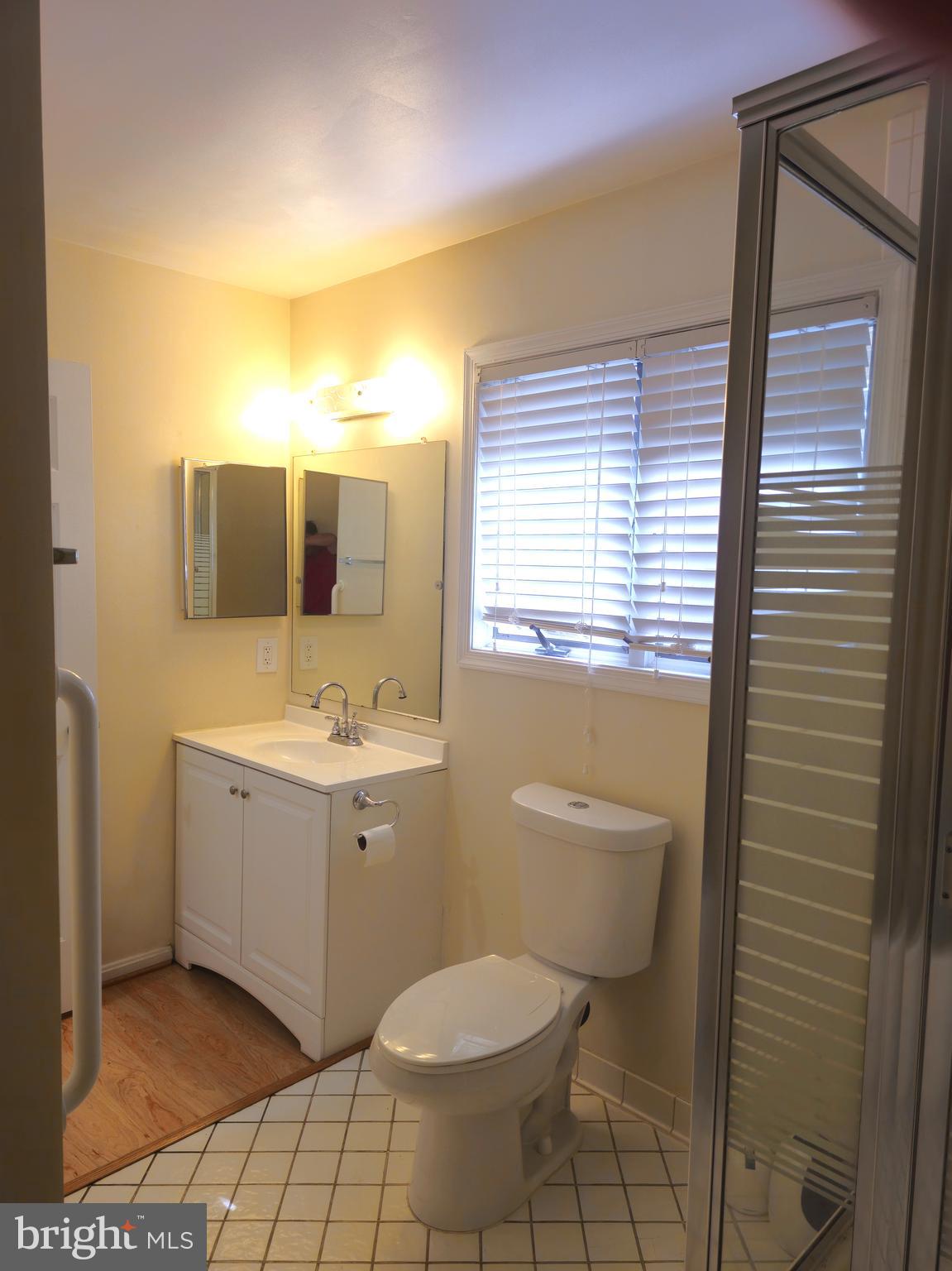 PINECREST - Residential