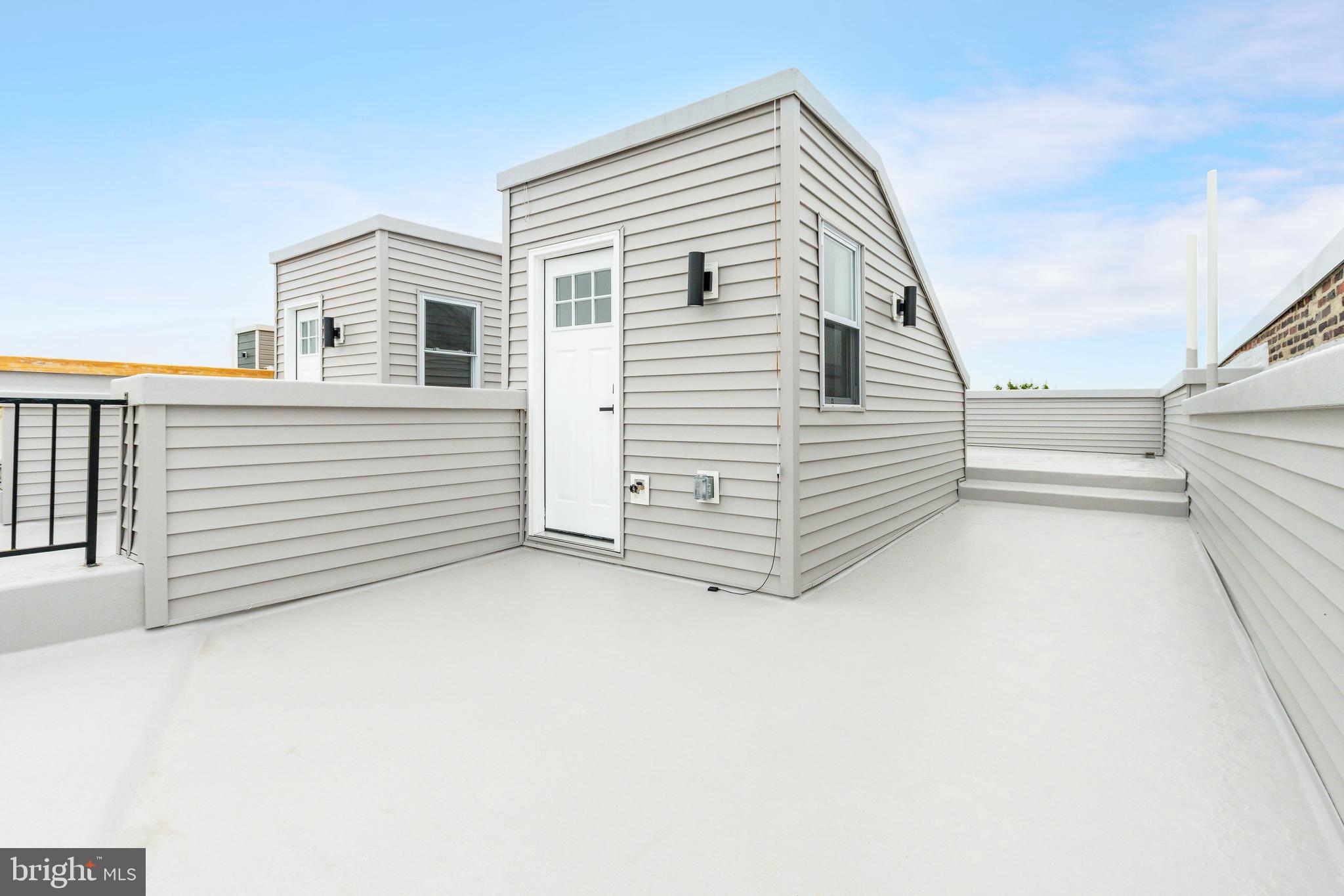PASSYUNK SQUARE - Residential