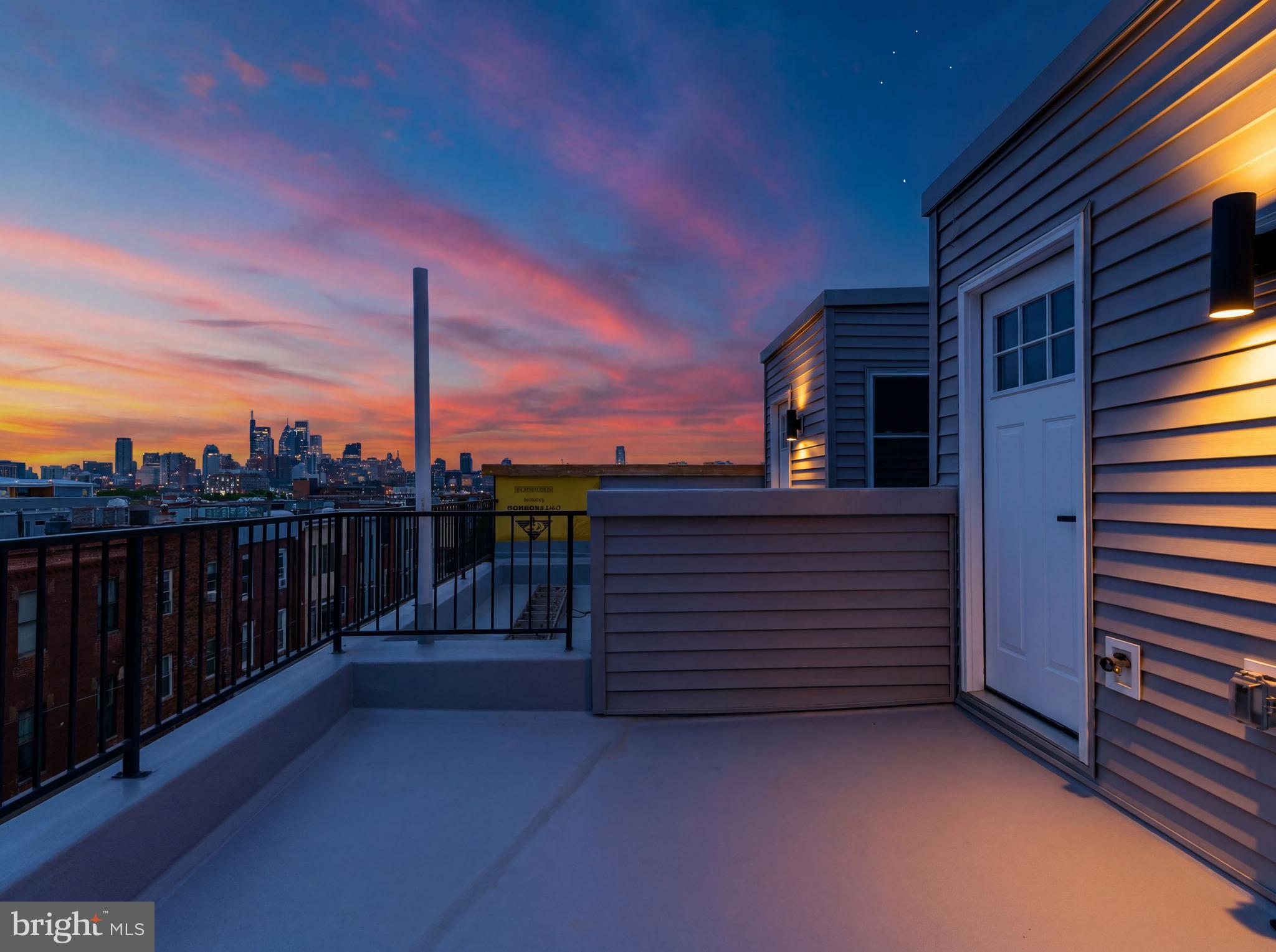 PASSYUNK SQUARE - Residential