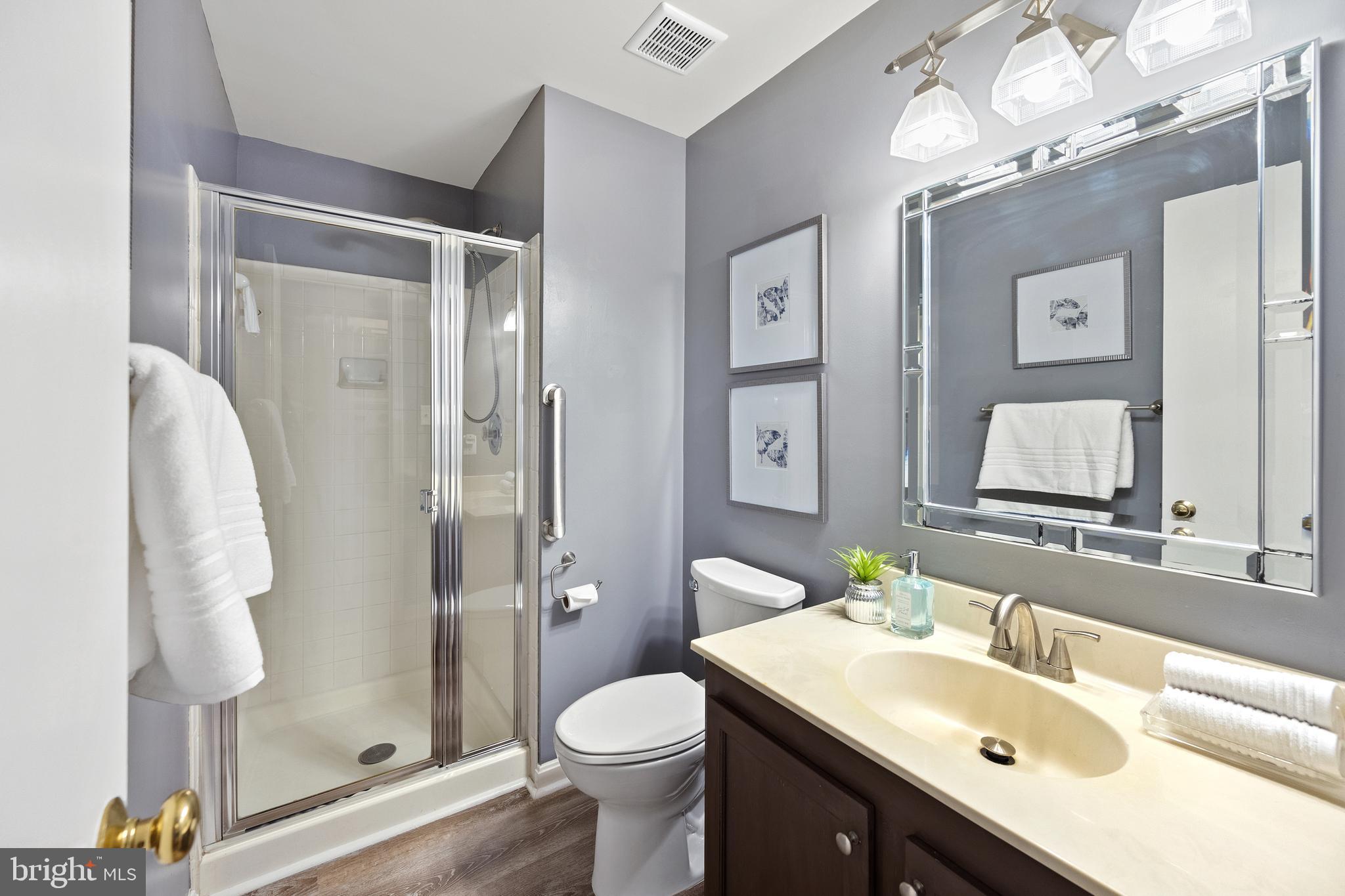 COMPTON VALLEY ESTATES - Residential