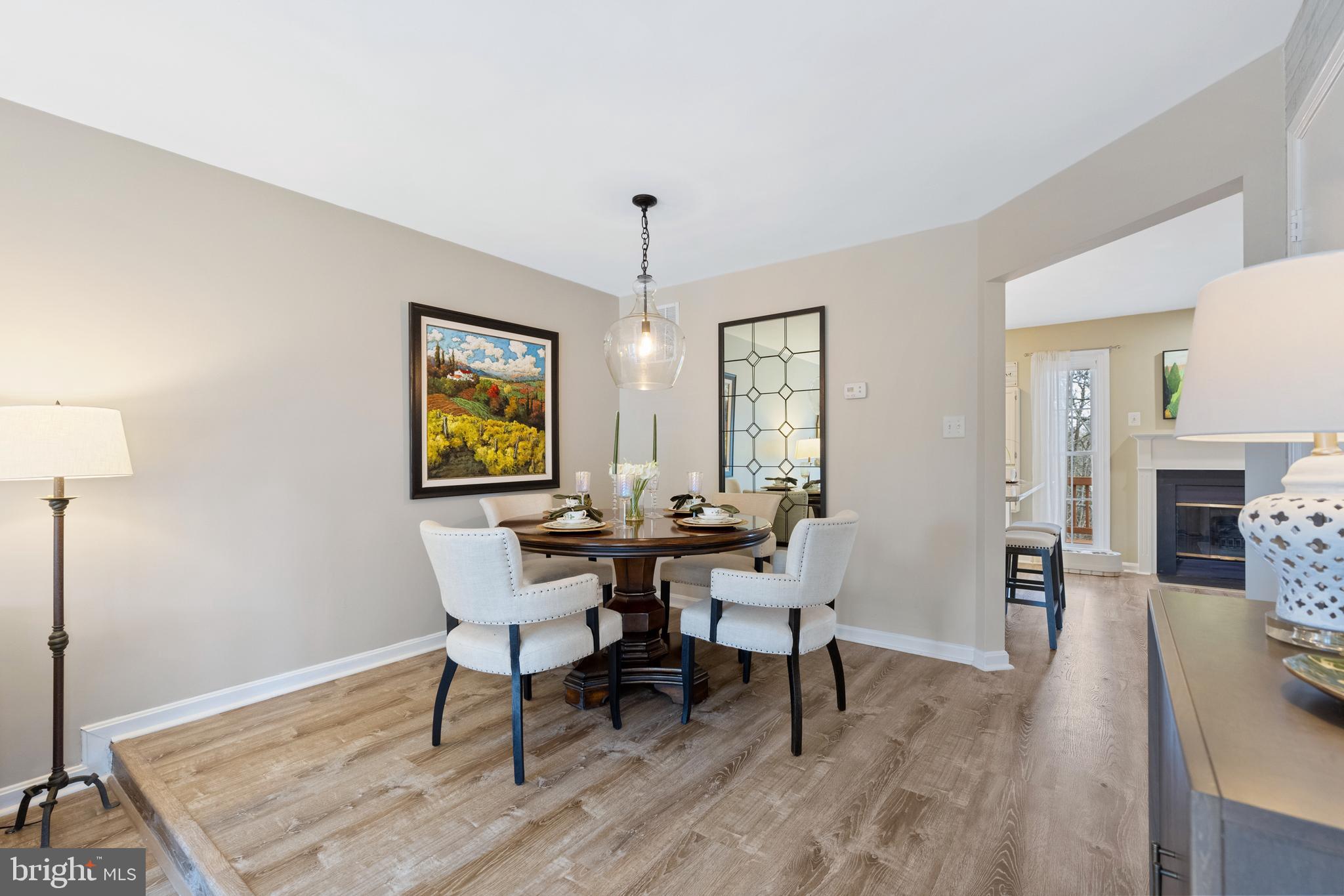 COMPTON VALLEY ESTATES - Residential