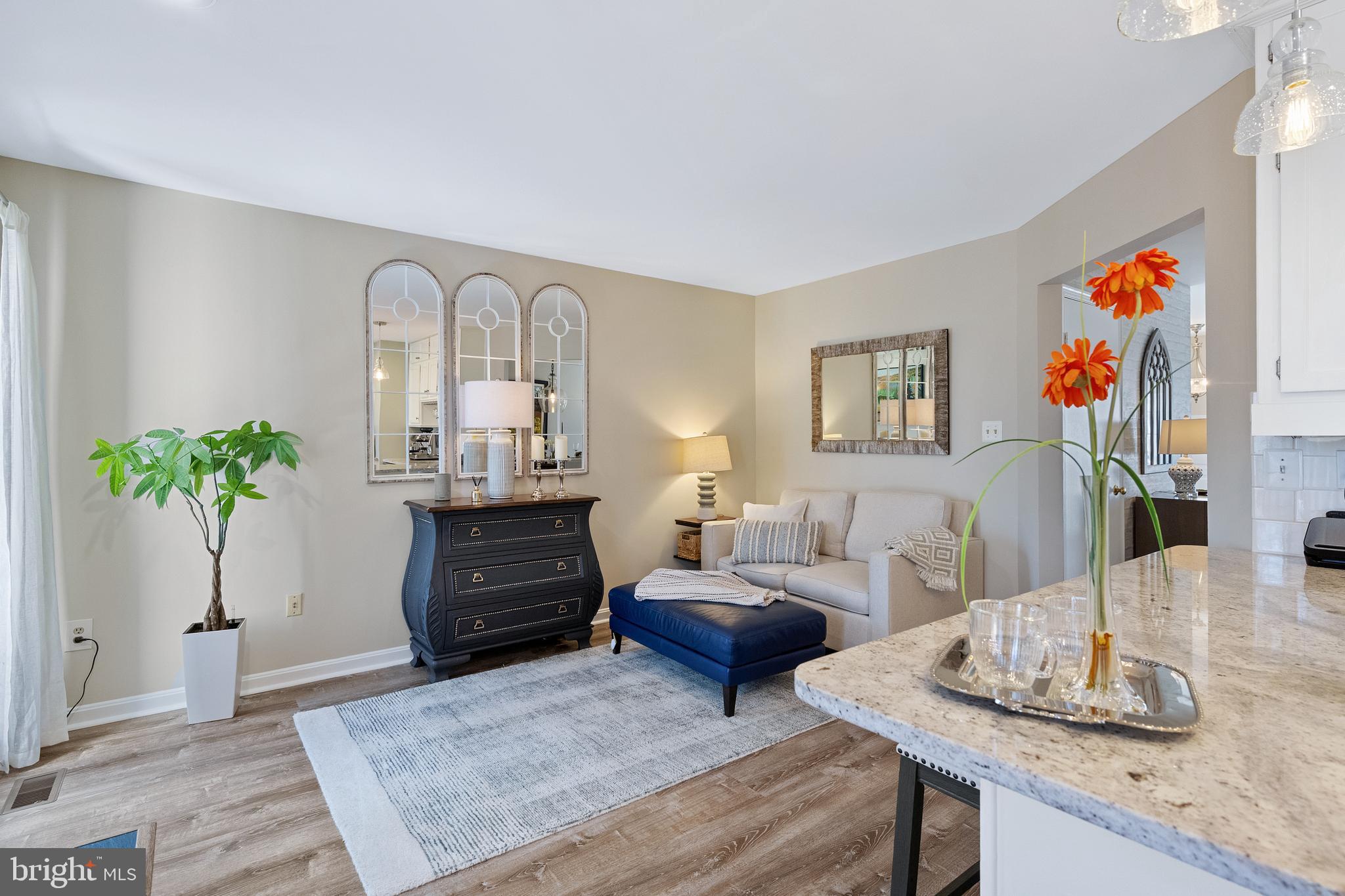 COMPTON VALLEY ESTATES - Residential