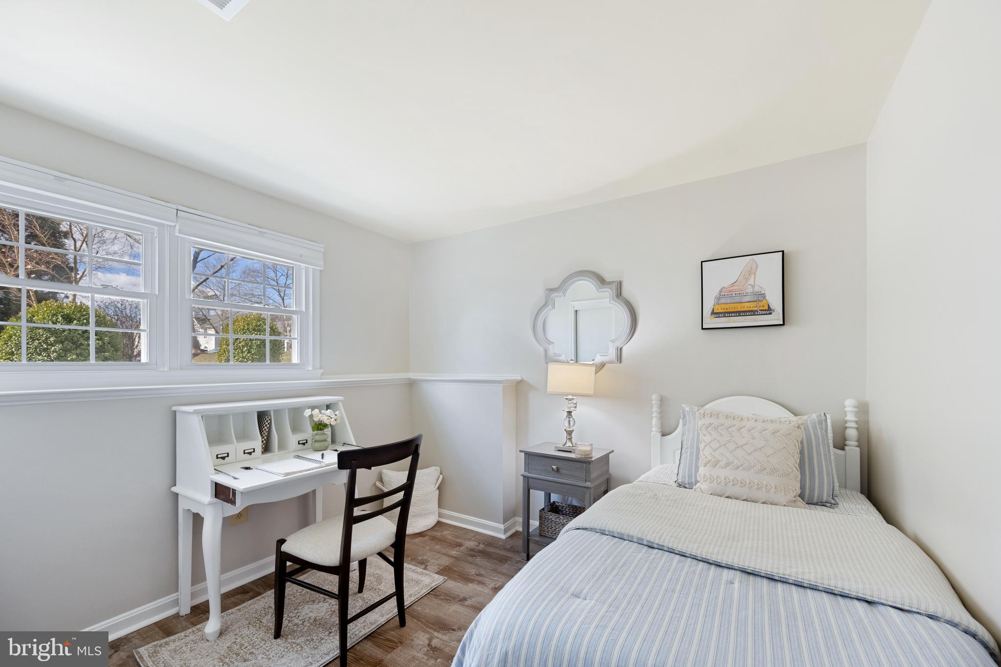 COMPTON VALLEY ESTATES - Residential