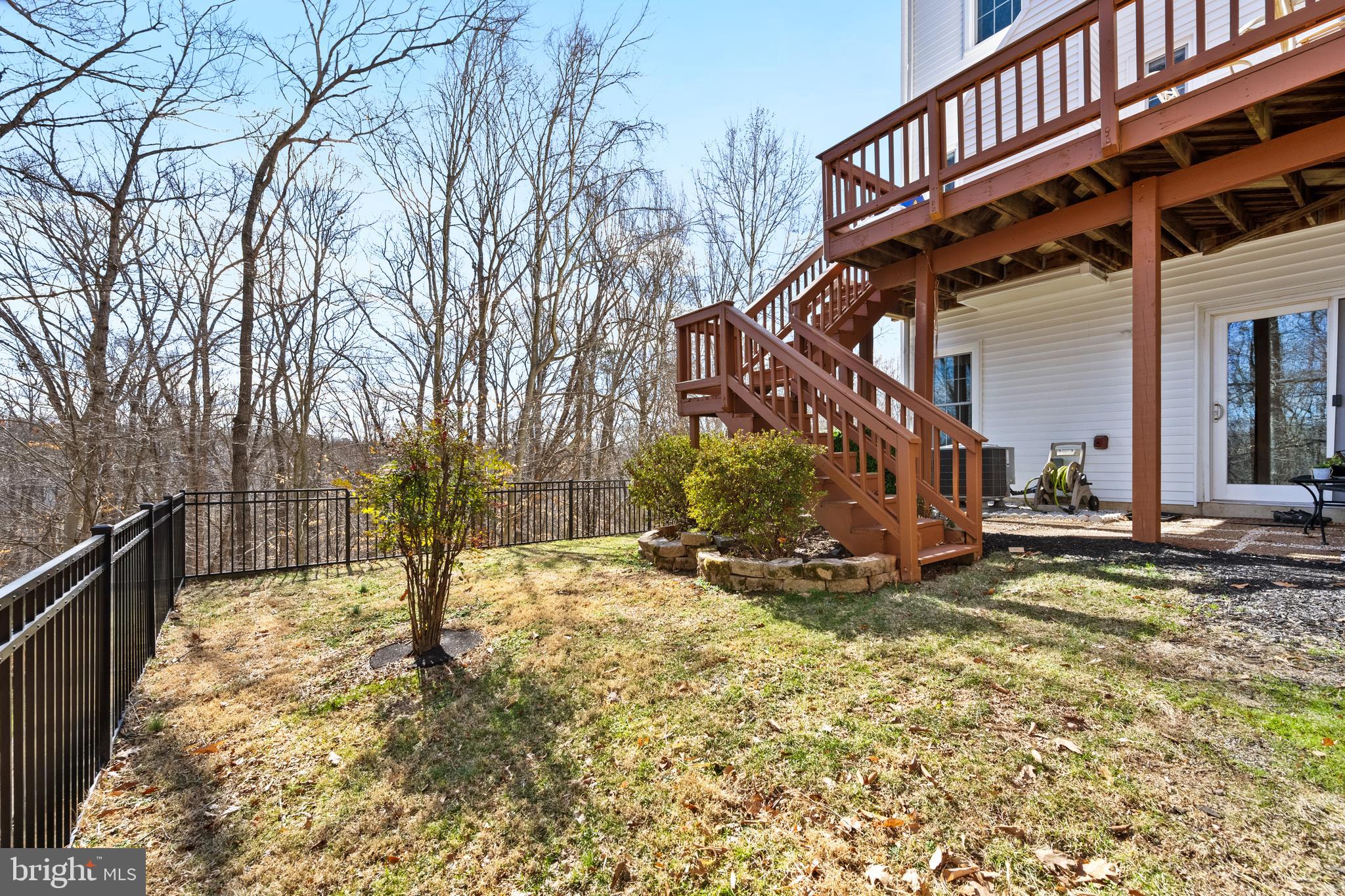 COMPTON VALLEY ESTATES - Residential
