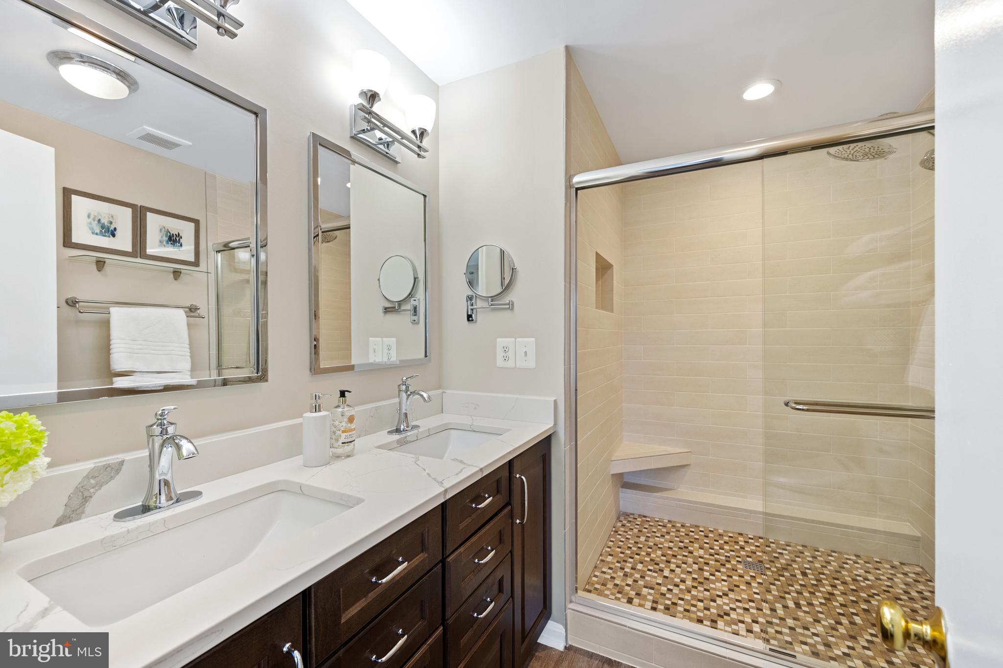 COMPTON VALLEY ESTATES - Residential