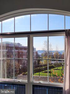 POTOMAC OVERLOOK CONDO - Residential