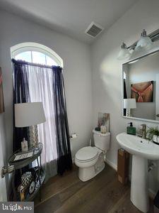 POTOMAC OVERLOOK CONDO - Residential