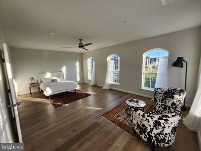 POTOMAC OVERLOOK CONDO - Residential