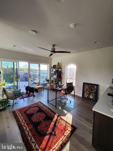 POTOMAC OVERLOOK CONDO - Residential