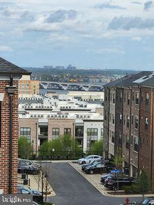 POTOMAC OVERLOOK CONDO - Residential
