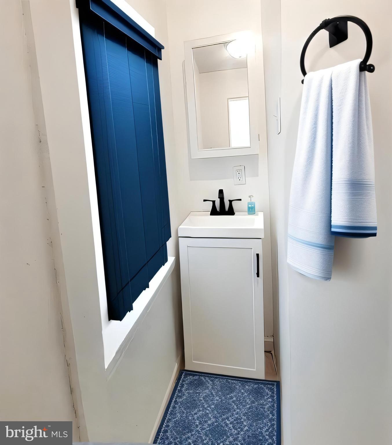 SHARSWOOD - Residential