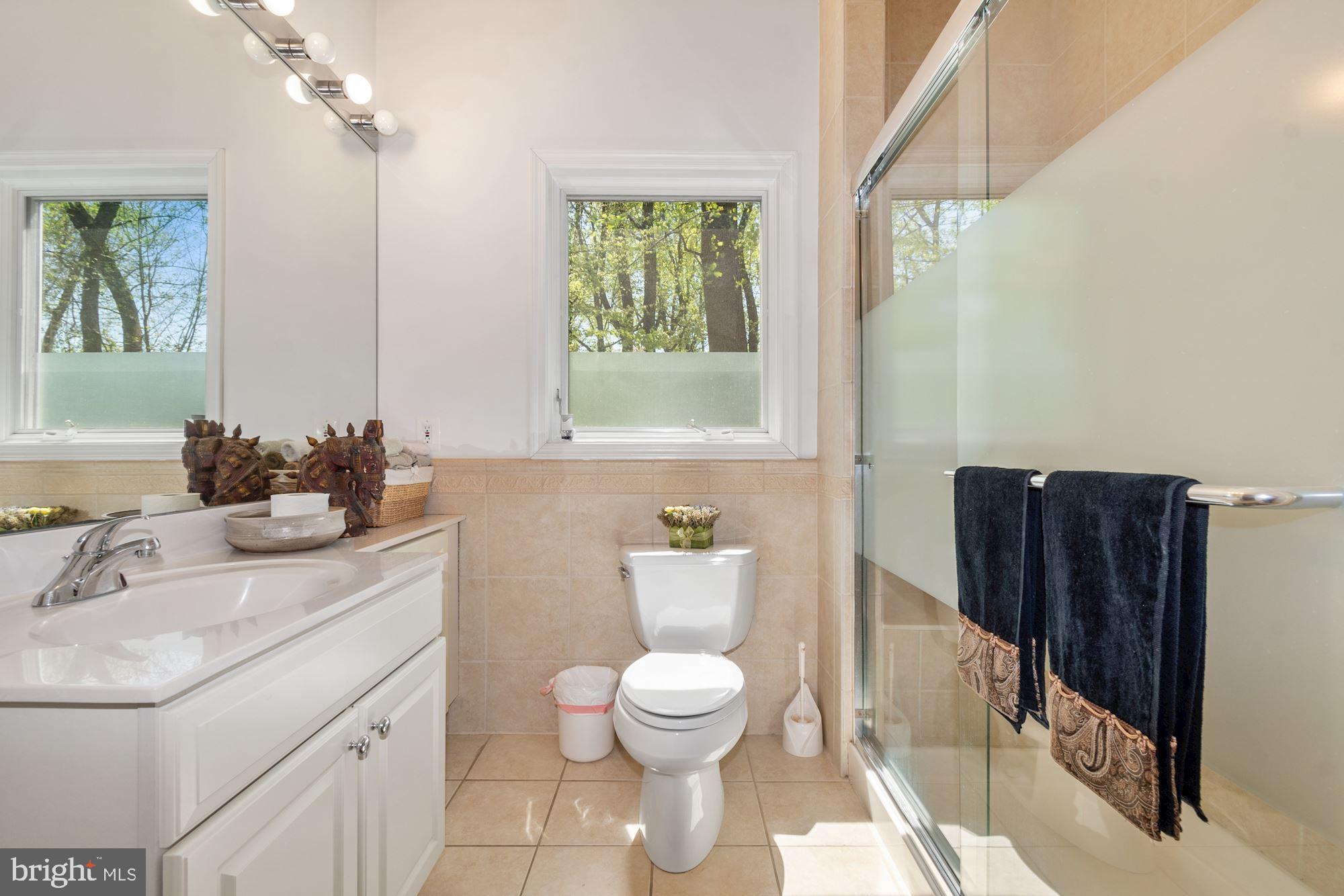 POTOMAC OUTSIDE - Residential