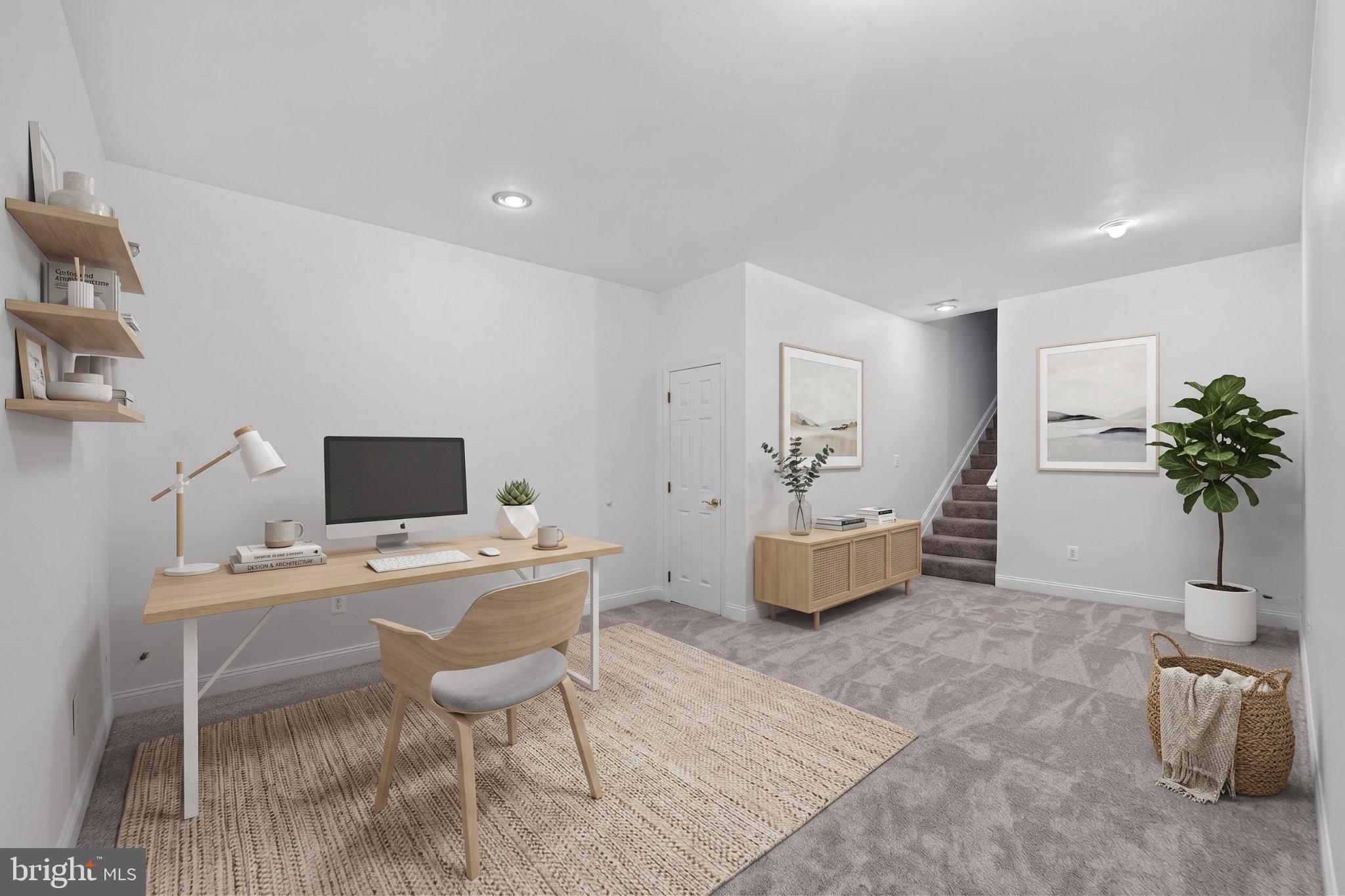 POTOMAC OUTSIDE - Residential