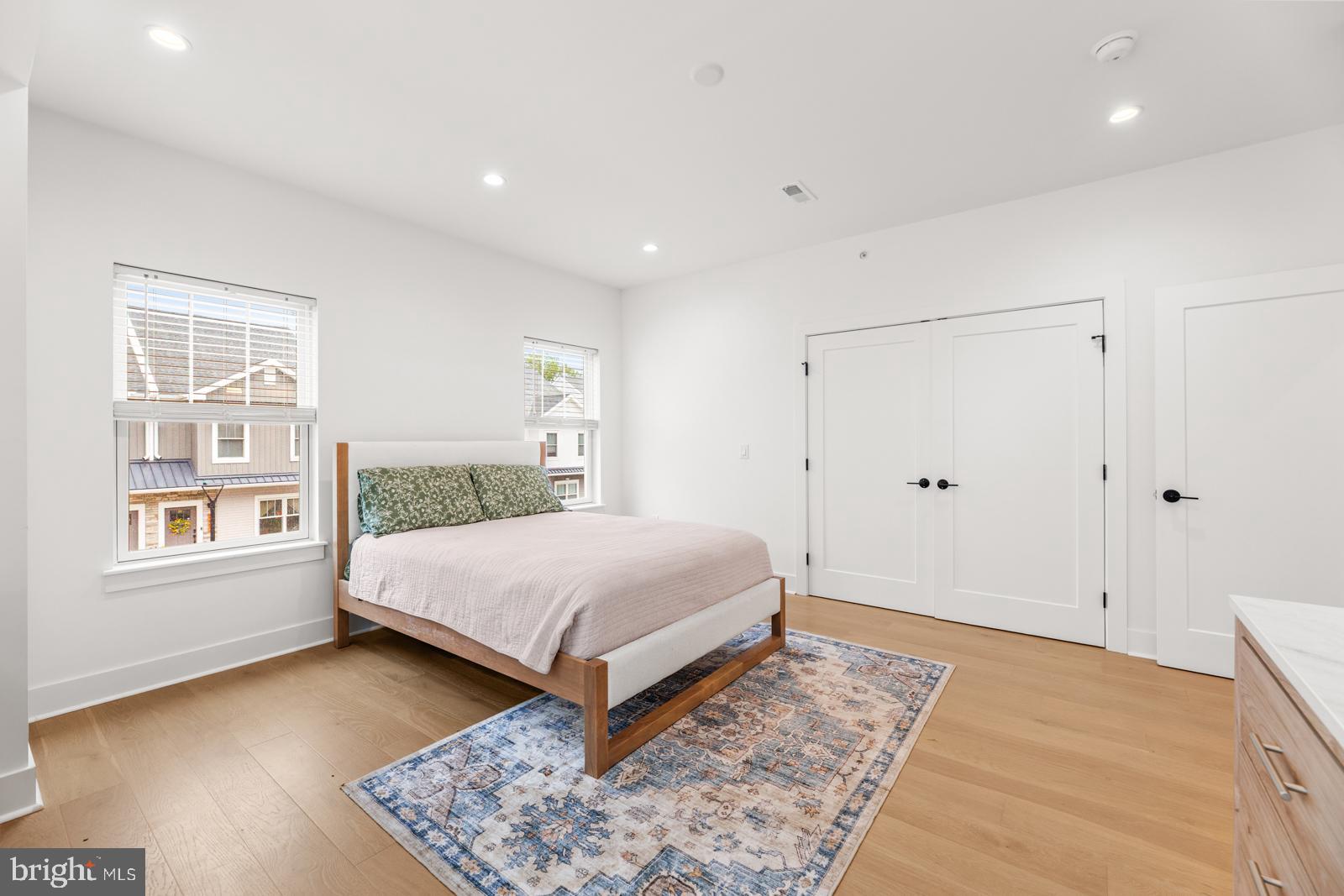 TORRESDALE MANOR - Residential
